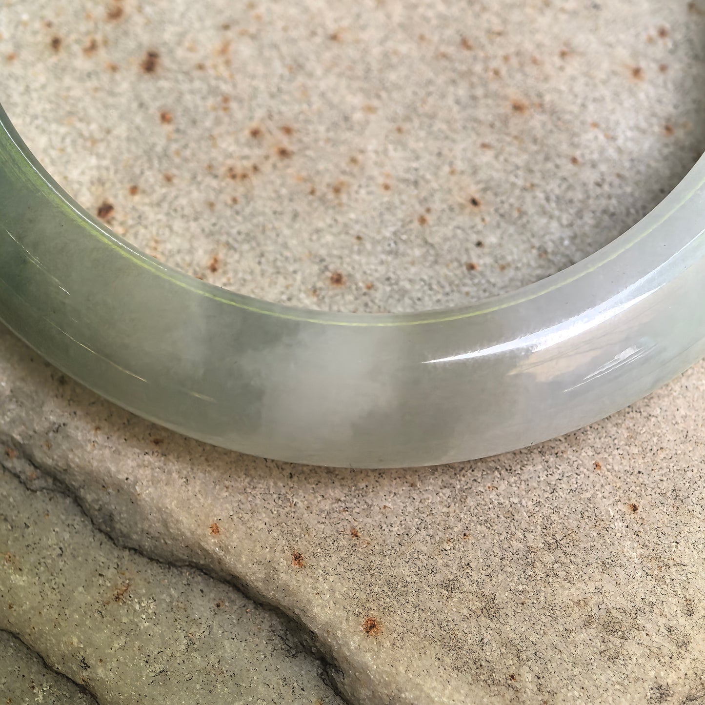 Natural Grade-A Glutinous White and Dark Green Oval Jadeite Bangle · Burmese Jade 50mm