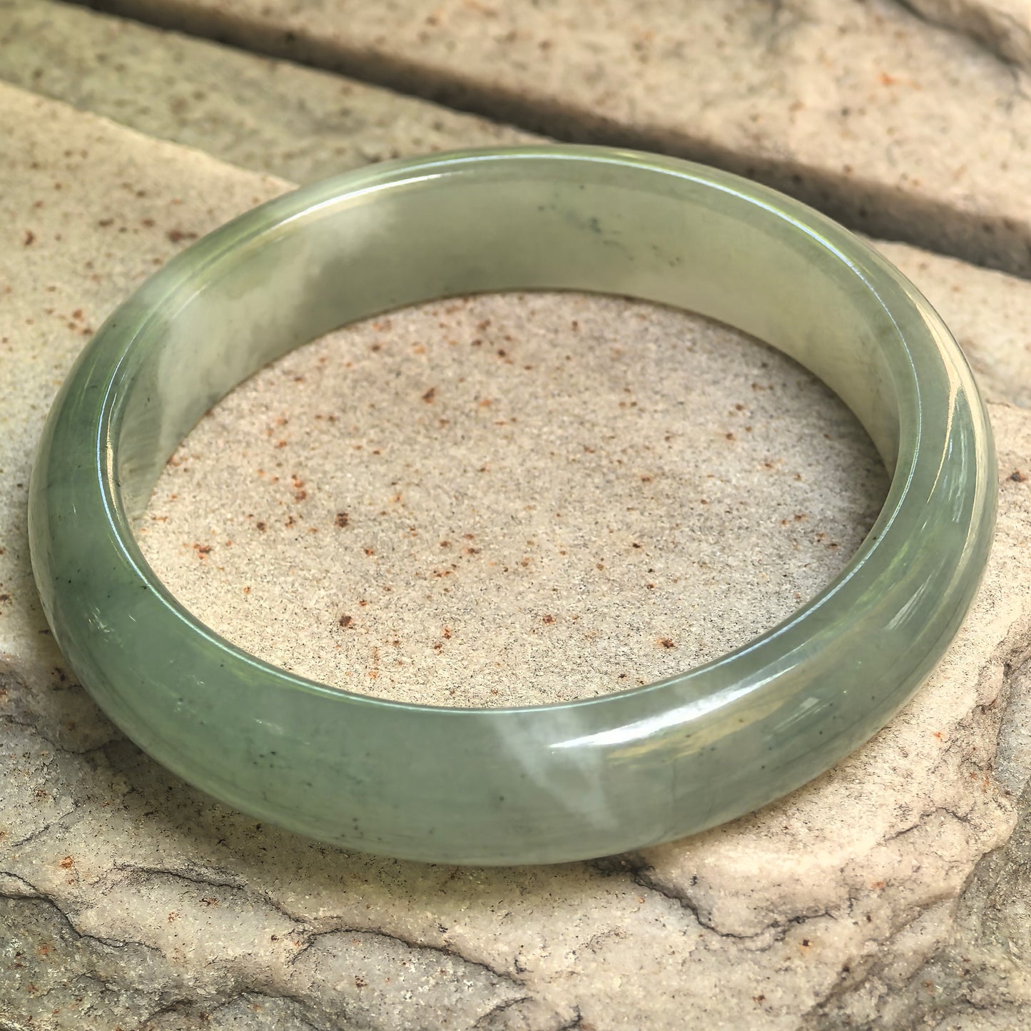 Natural Grade-A Glutinous Light Green D-Shape Jadeite Bangle · Burmese Jade 56mm