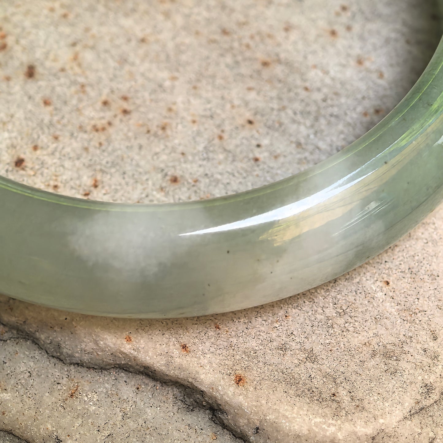 Natural Grade-A Glutinous Light Green D-Shape Jadeite Bangle · Burmese Jade 56mm