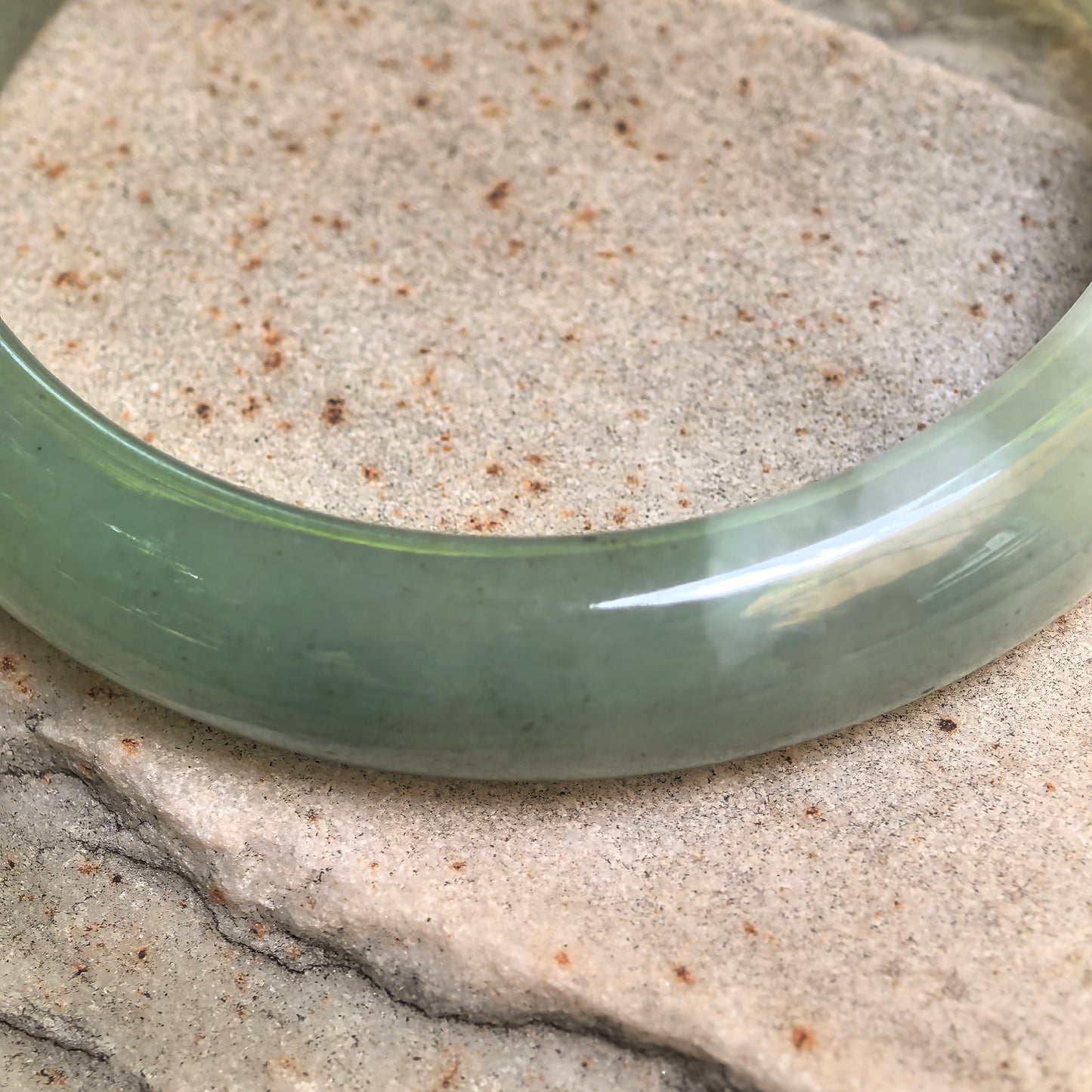 Natural Grade-A Glutinous Light Green D-Shape Jadeite Bangle · Burmese Jade 56mm