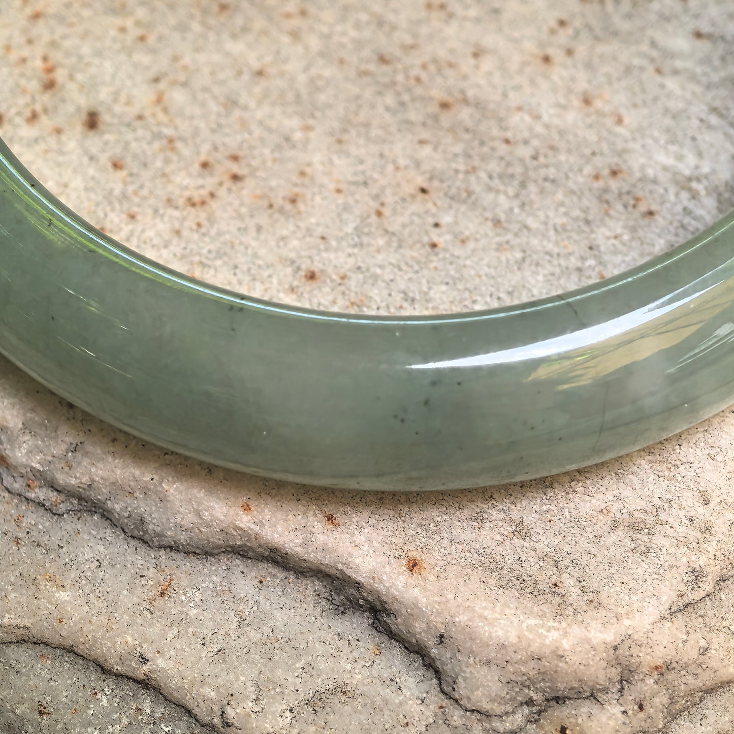 Natural Grade-A Glutinous Light Green D-Shape Jadeite Bangle · Burmese Jade 56mm