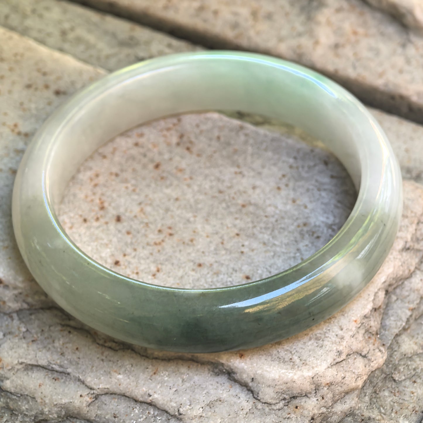 Natural Grade-A Glutinous White-Based Dark Green D-Shape Jadeite Bangle · Burmese Jade 54mm