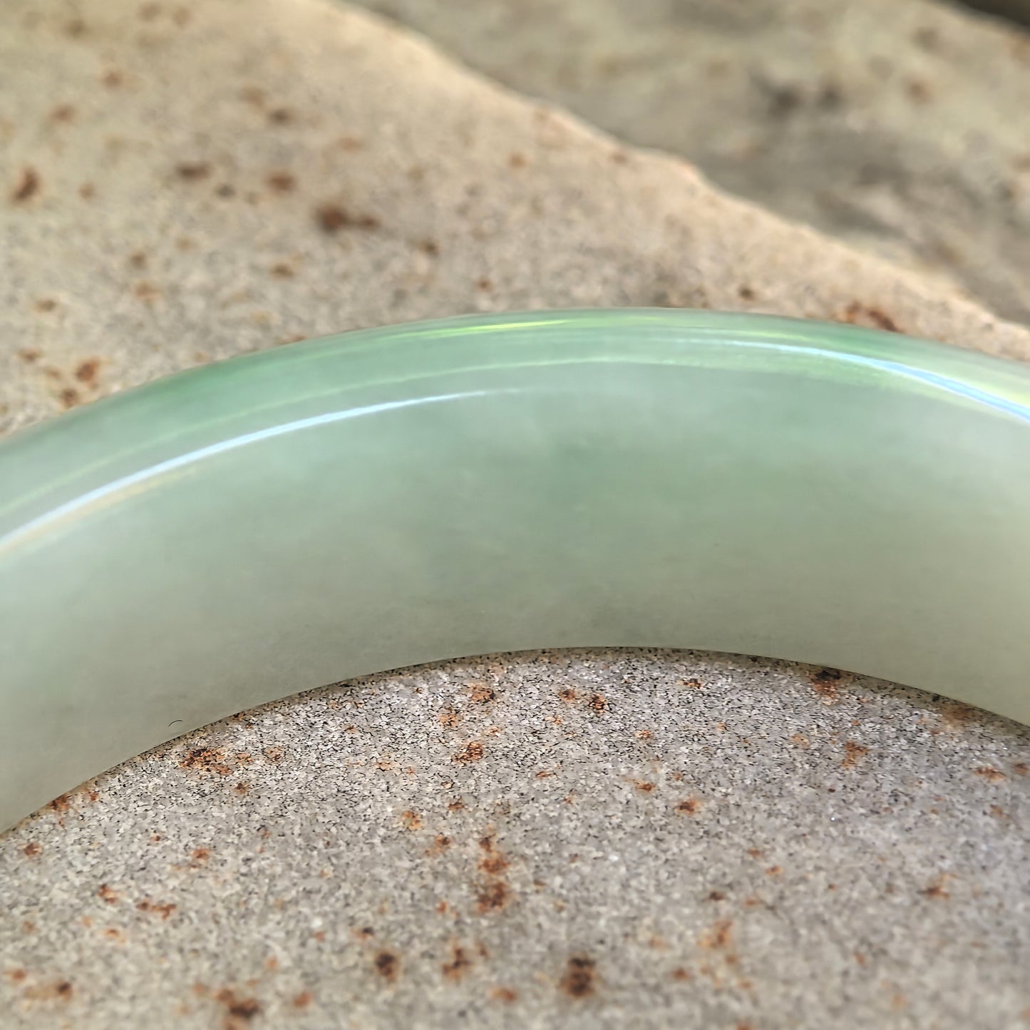 Natural Grade-A Glutinous White-Based Dark Green D-Shape Jadeite Bangle · Burmese Jade 54mm
