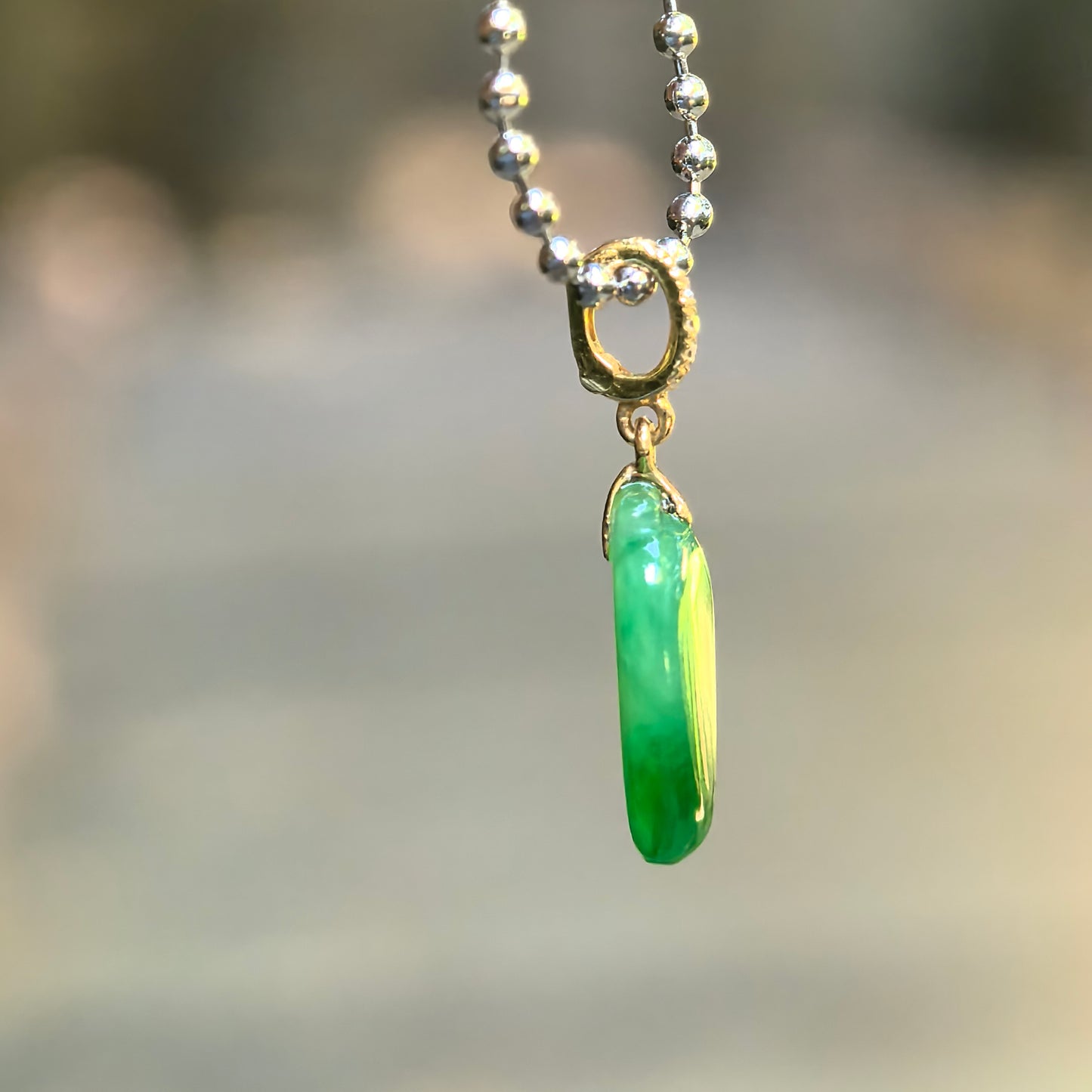 Natural Grade-A Icy Glutinous Vivid Green 18K Gold Bamboo Leaf Jadeite Pendant · Burmese Jade
