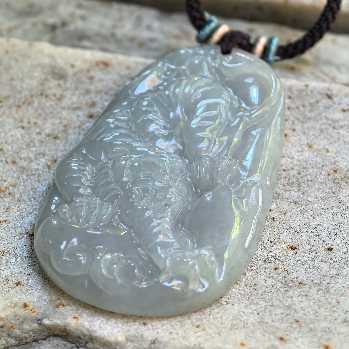 Natural Grade-A Glutinous Pale Green Tiger Jadeite Pendant · Burmese Jade