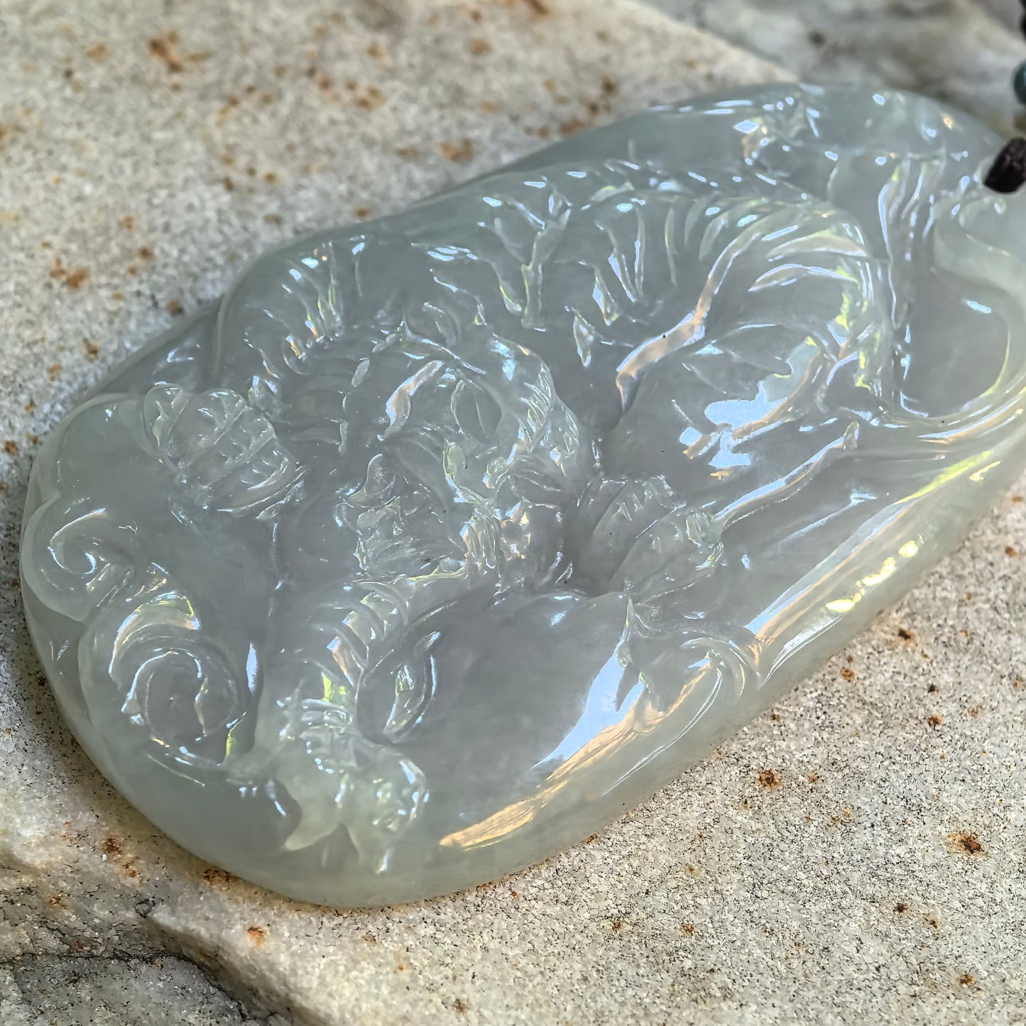 Natural Grade-A Glutinous Pale Green Tiger Jadeite Pendant · Burmese Jade