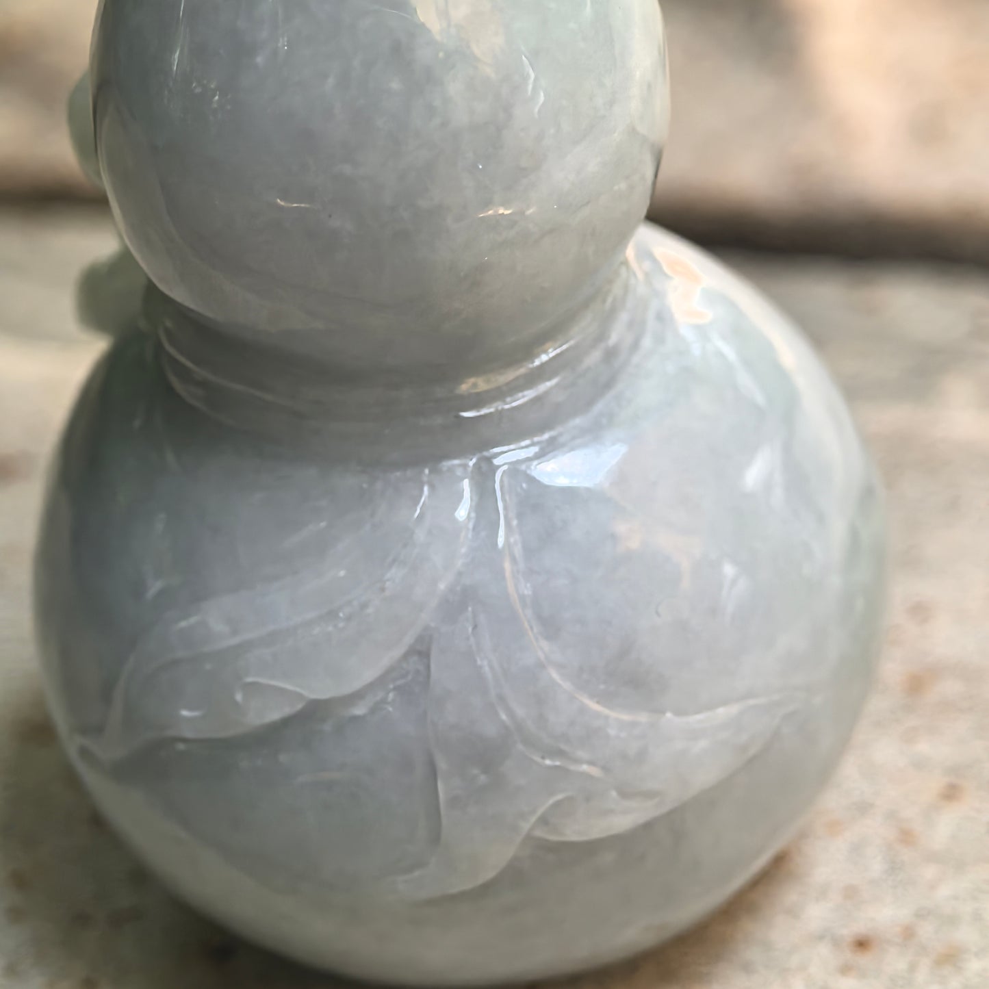 Natural Grade-A Glutinous White Light Green Gourd Jadeite Ornament · Burmese Jade