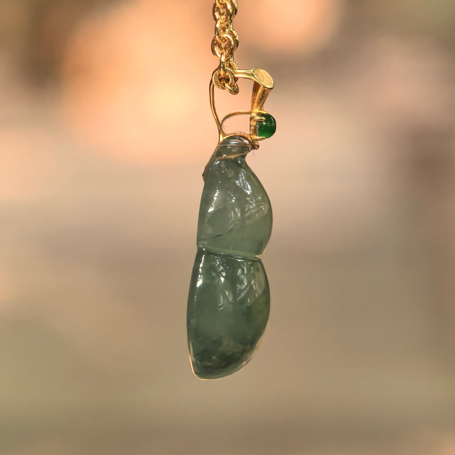Natural Grade-A Icy Glutinous Deep Green Floating Flower Gourd Jadeite Pendant · Burmese Jade