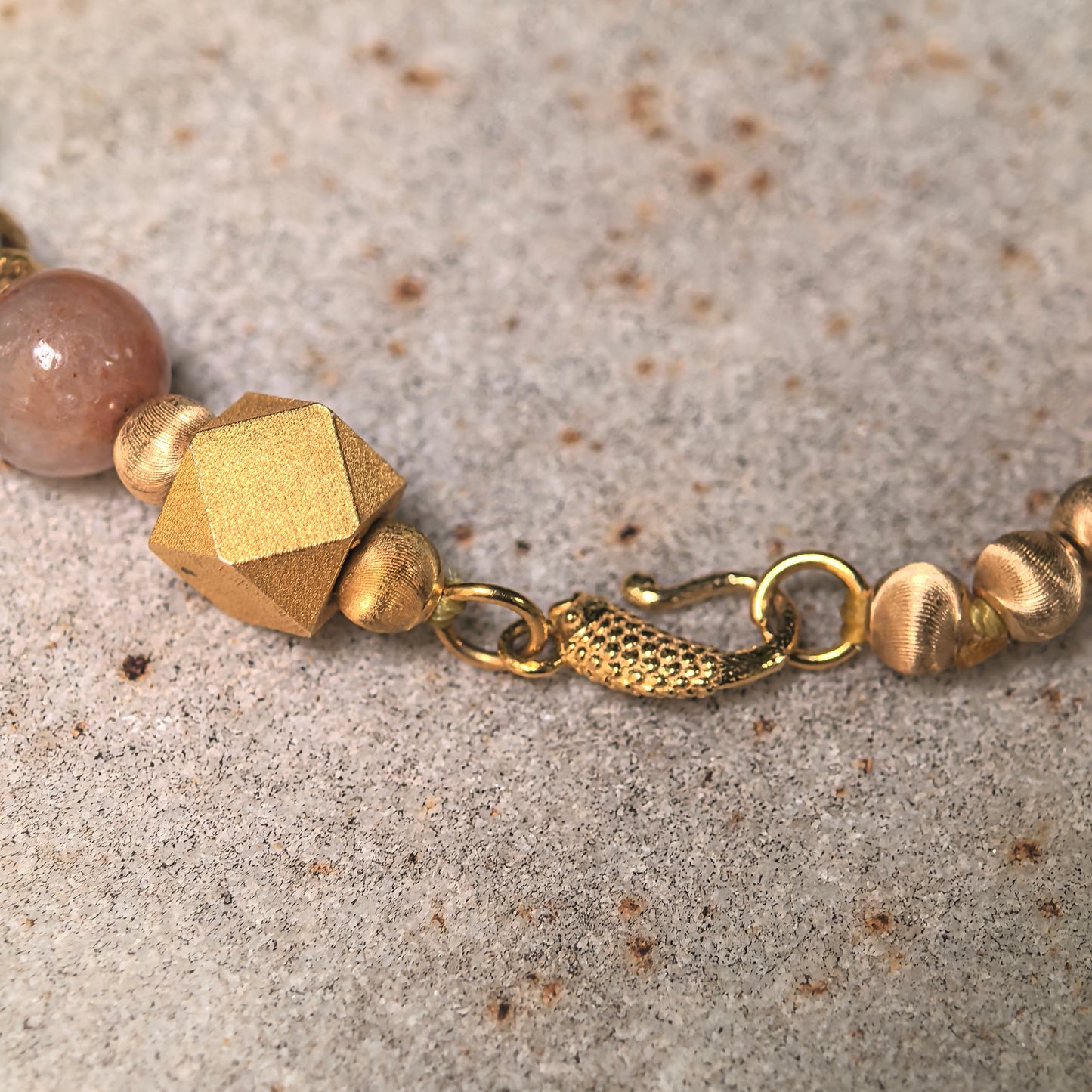 Natural Grade-A Glutinous Multicolor 18K Gold Beaded Jadeite Bracelet · Burmese Jade 6.5mm