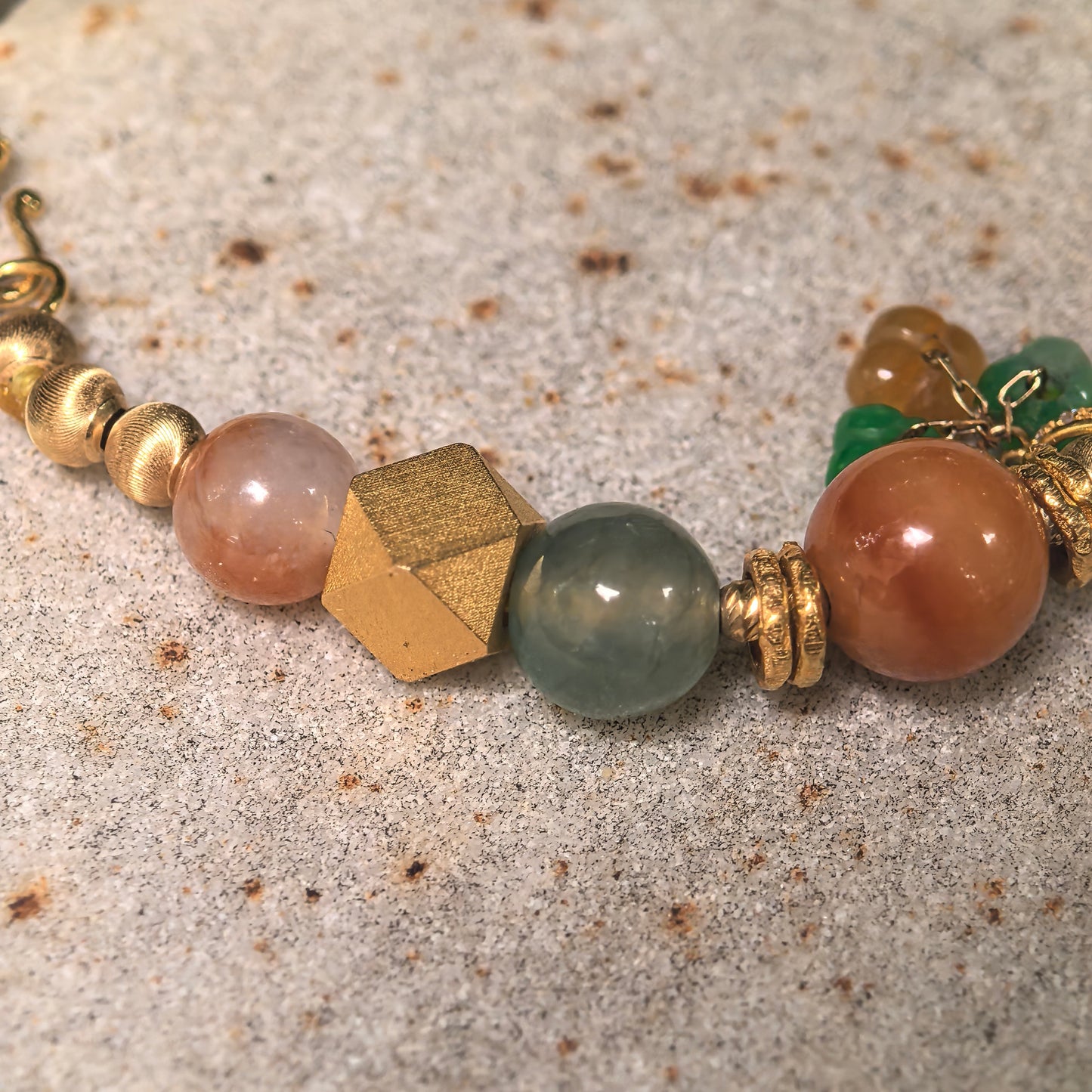 Natural Grade-A Glutinous Multicolor 18K Gold Beaded Jadeite Bracelet · Burmese Jade 6.5mm