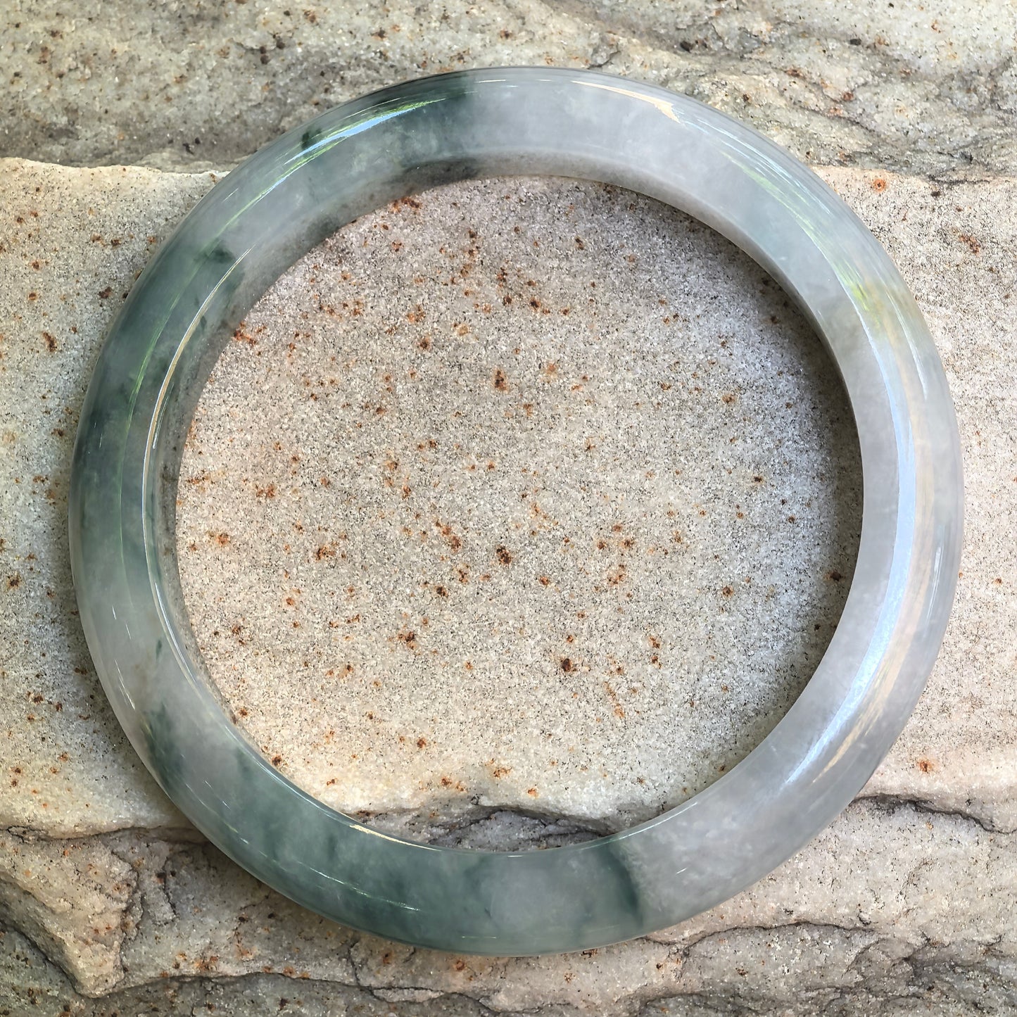 Natural Grade-A Icy Glutinous Deep Green Floating Flower D-Shape Jadeite Bangle · Burmese Jade 58mm