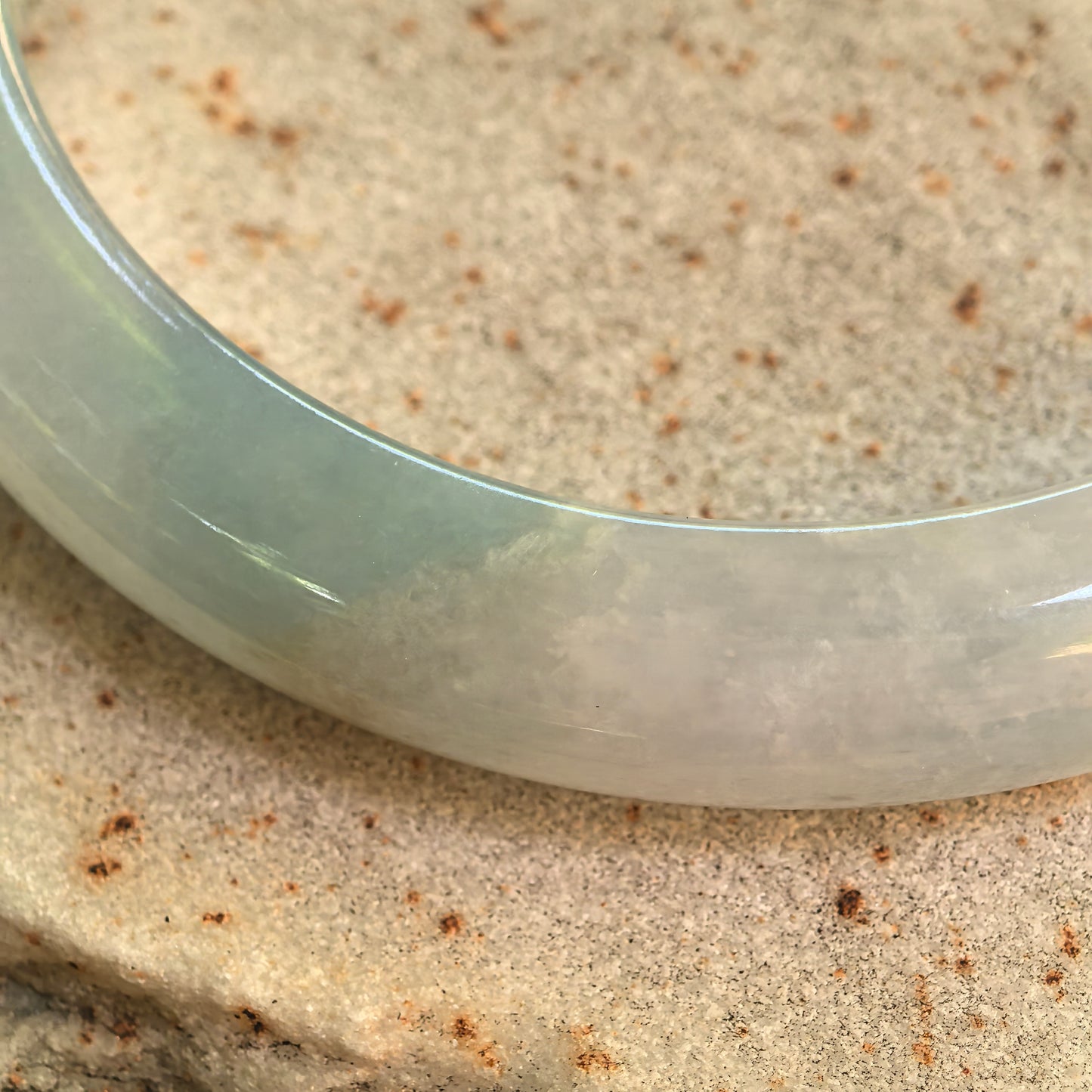 Natural Grade-A Icy Glutinous Deep Green Floating Flower D-Shape Jadeite Bangle · Burmese Jade 58mm