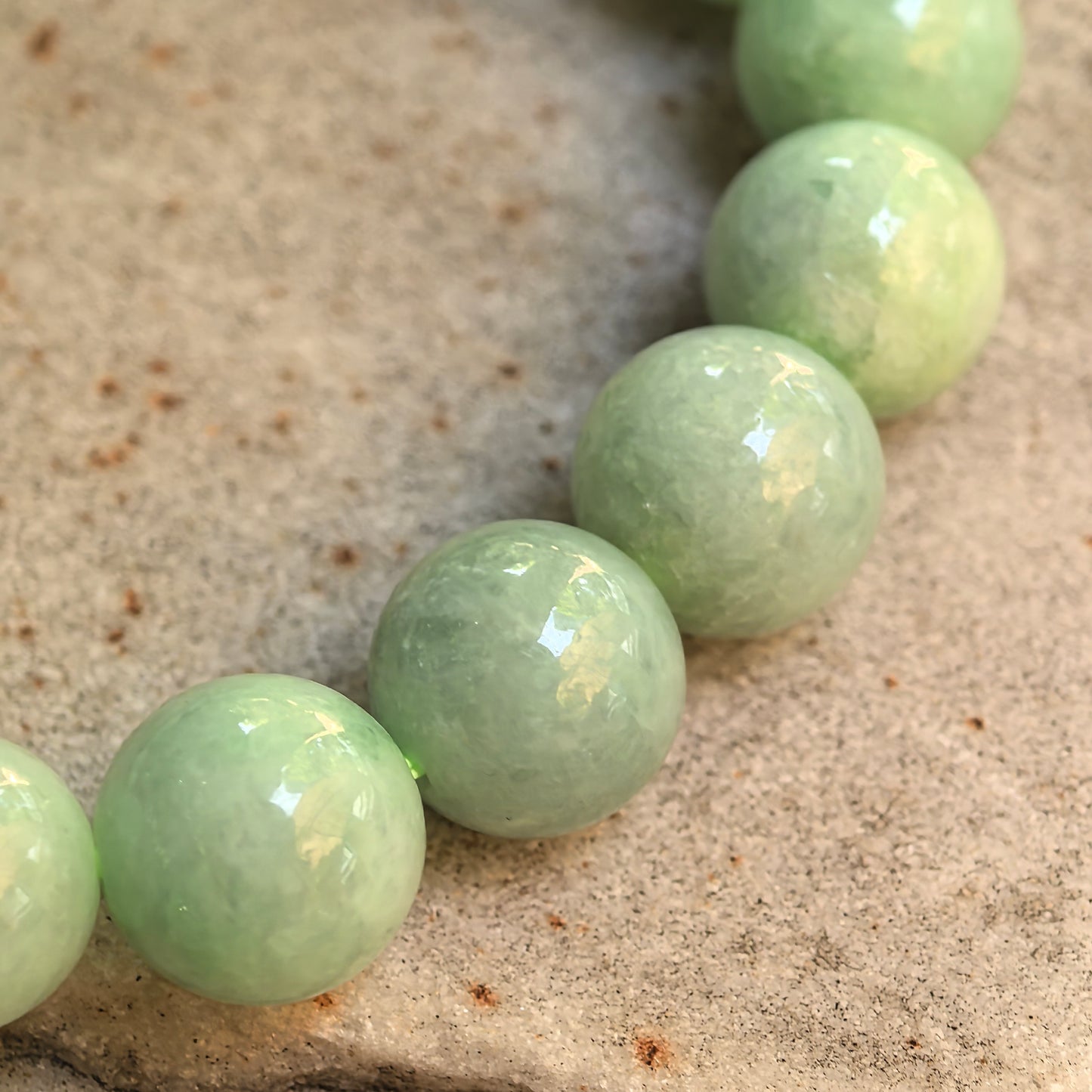 Natural Grade-A Bean Glutinous Apple Green Round Bead Jadeite Bracelet · Burmese Jade 10mm