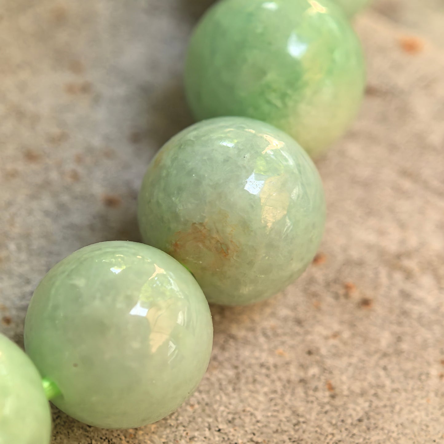 Natural Grade-A Bean Glutinous Apple Green Round Bead Jadeite Bracelet · Burmese Jade 10mm