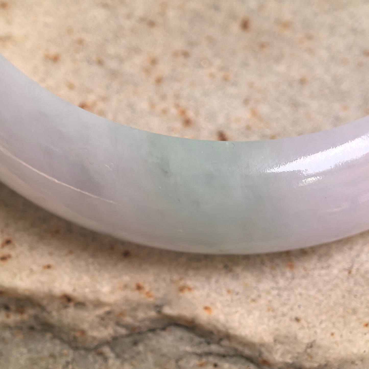 Natural Grade-A Glutinous Lavender Green D-Shape Jadeite Bangle · Burmese Jade 59mm