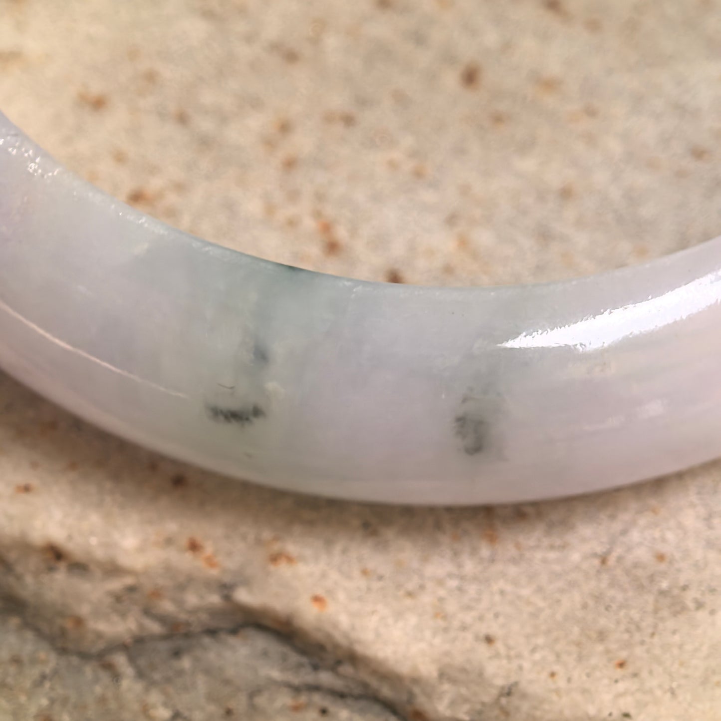 Natural Grade-A Glutinous Lavender Green D-Shape Jadeite Bangle · Burmese Jade 59mm