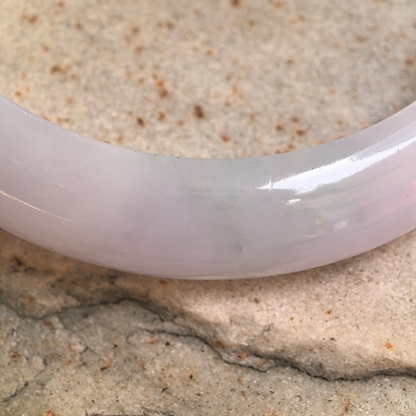 Natural Grade-A Glutinous Lavender Green D-Shape Jadeite Bangle · Burmese Jade 59mm