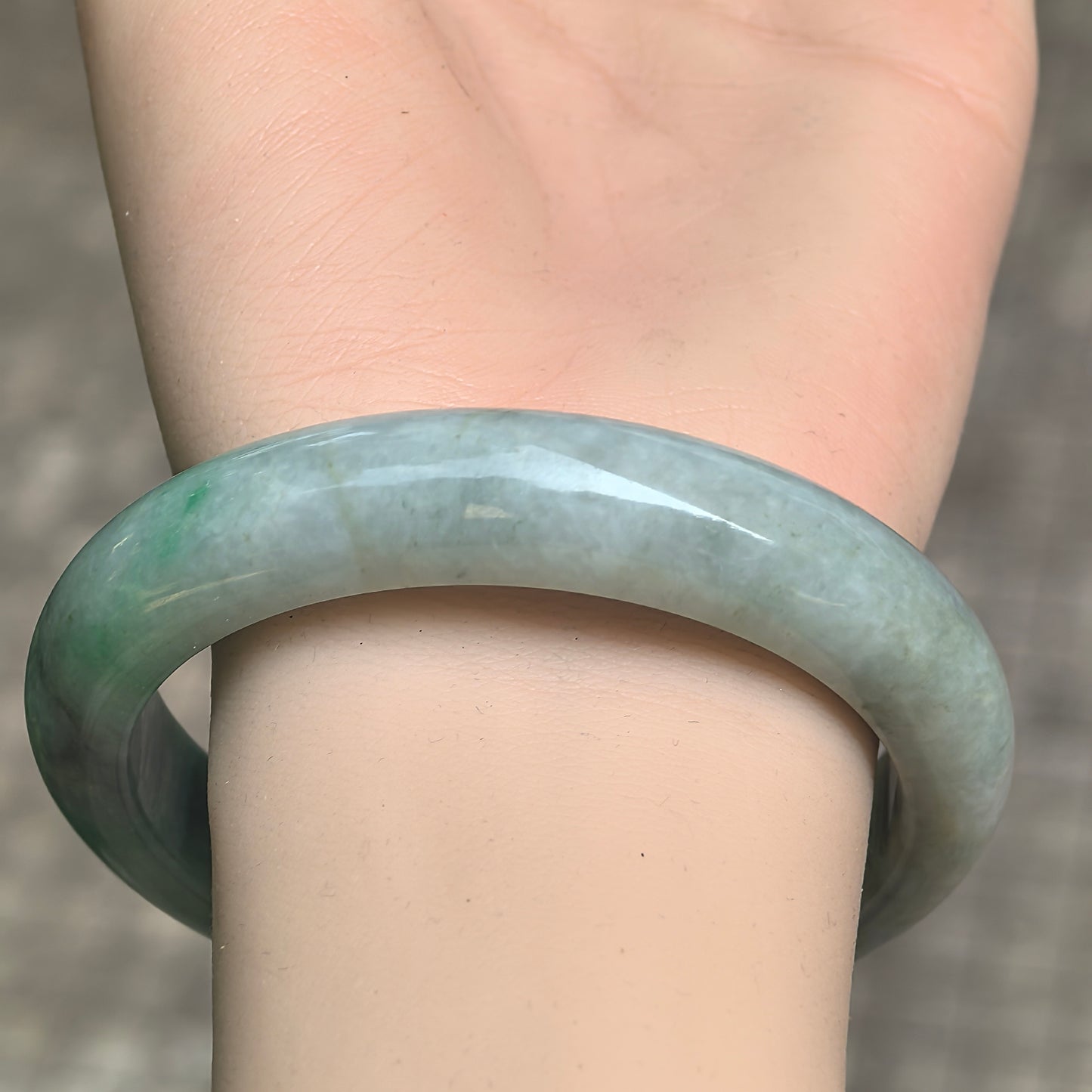 Natural Grade-A Jadeite White-Green D-Shape Bangle · Burmese Jade 58mm