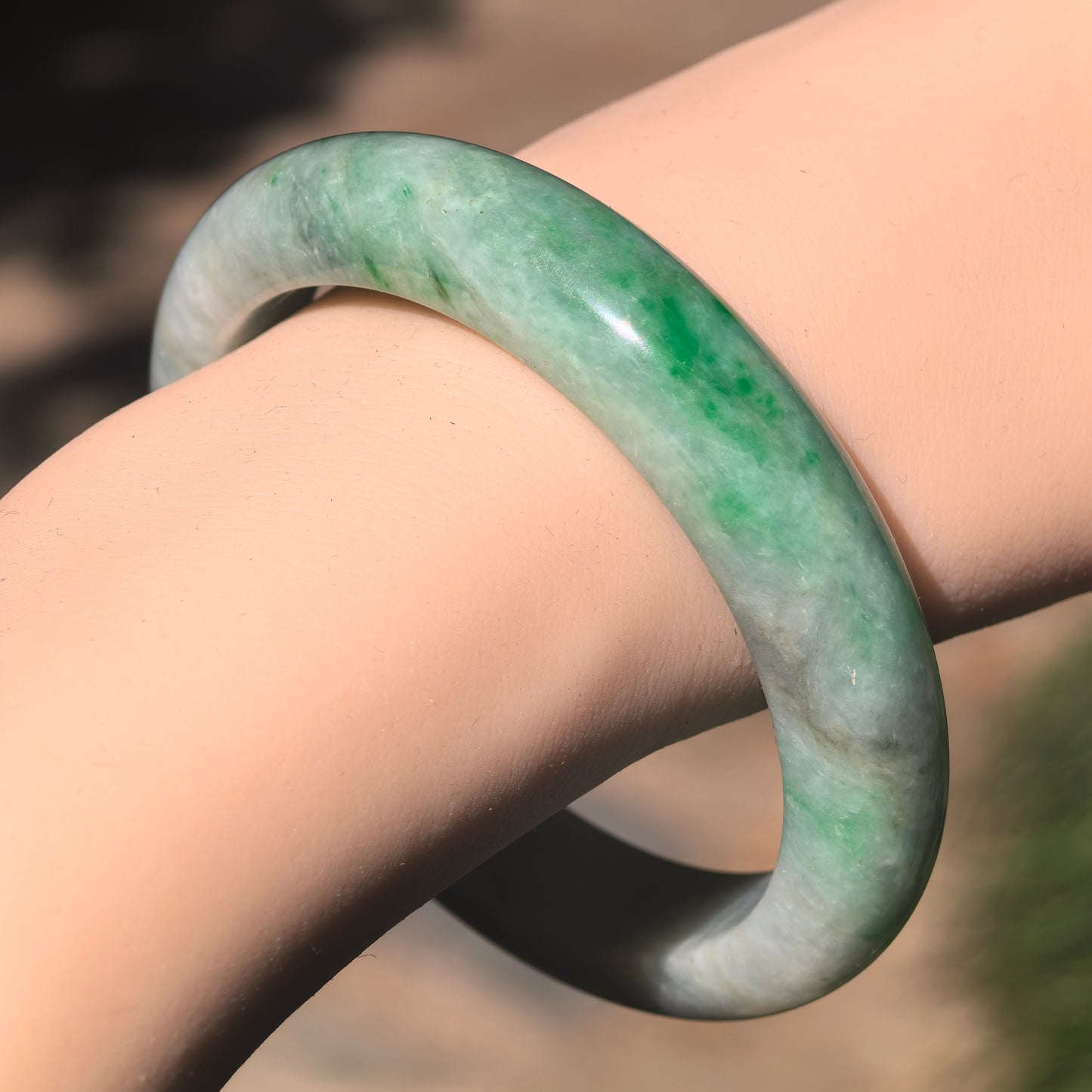 Natural Grade-A Jadeite White-Green D-Shape Bangle · Burmese Jade 58mm