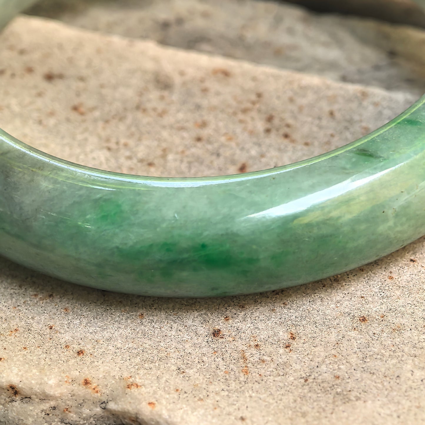 Natural Grade-A Jadeite White-Green D-Shape Bangle · Burmese Jade 58mm