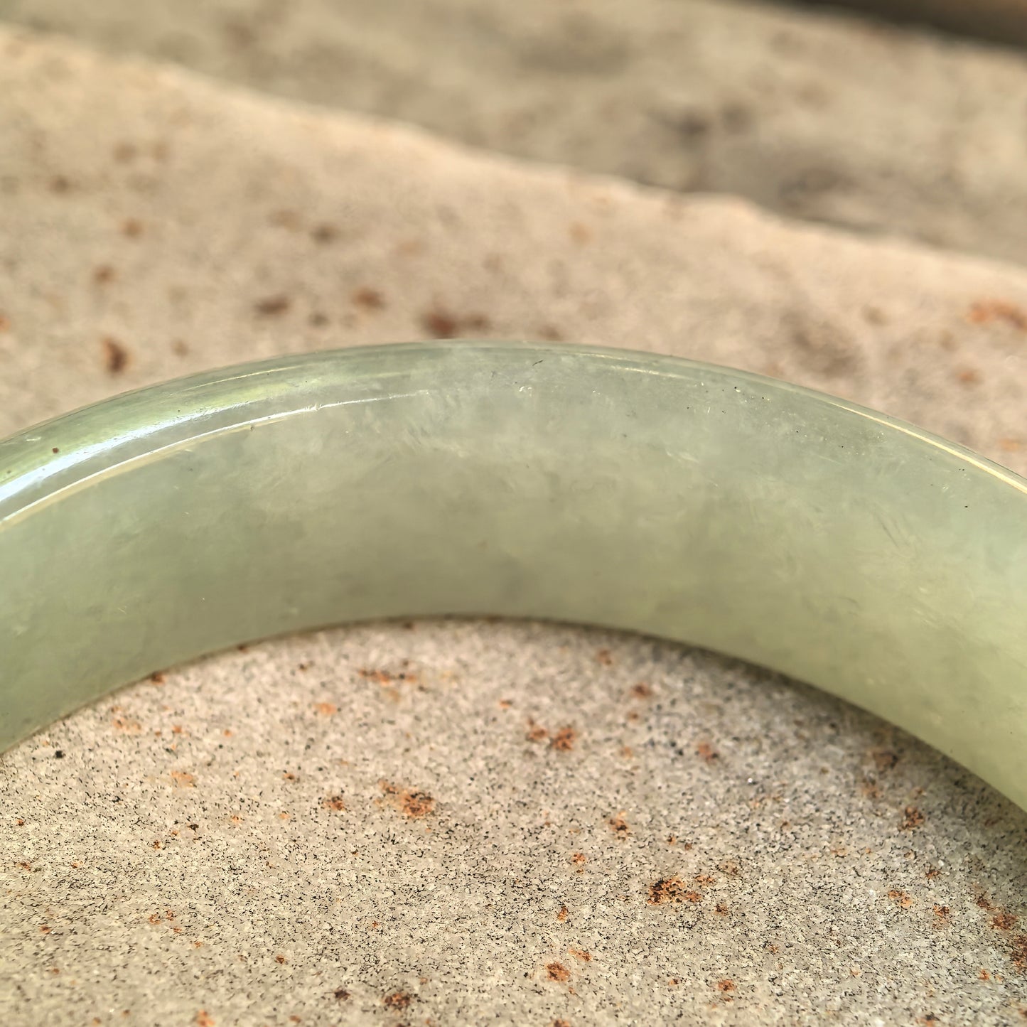 Natural Grade-A Icy Glutinous Mint Green Oval Jadeite Bangle · Burmese Jade 49mm