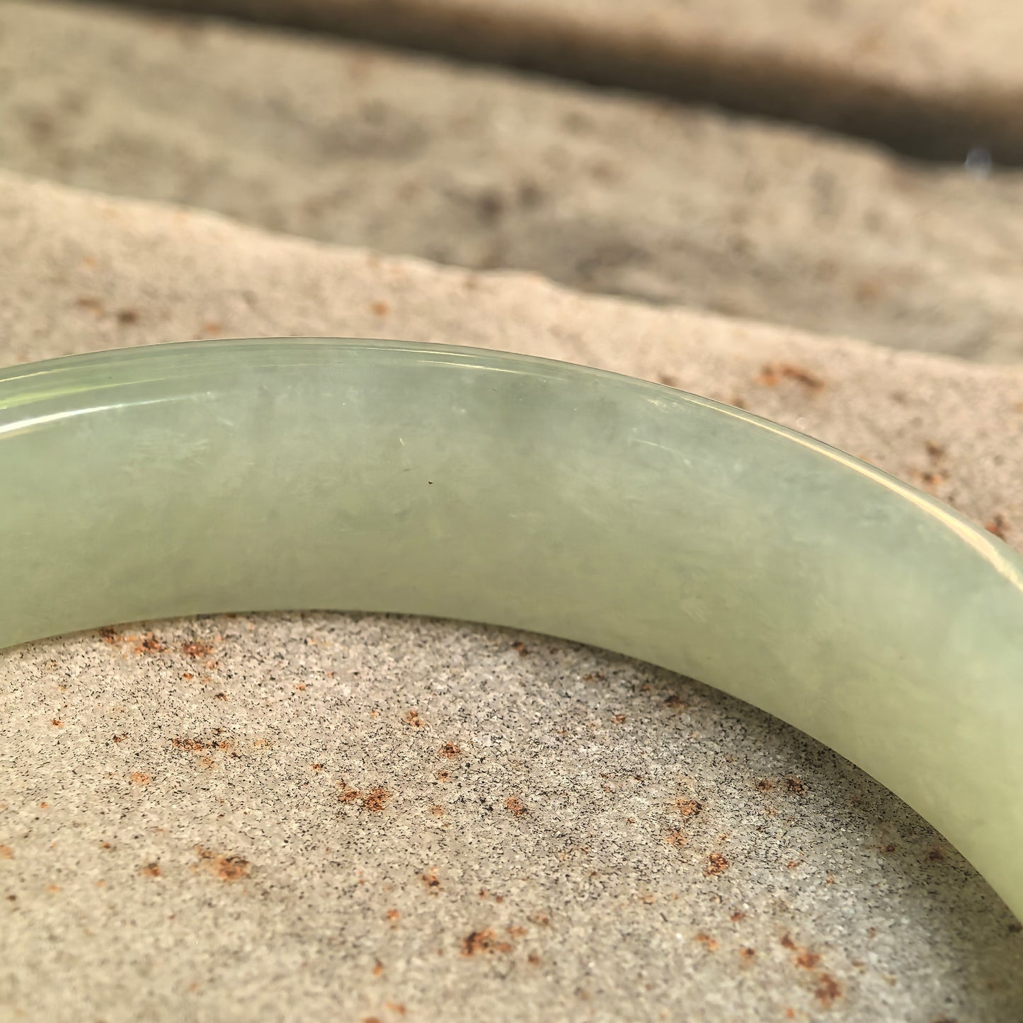 Natural Grade-A Icy Glutinous Mint Green Oval Jadeite Bangle · Burmese Jade 49mm