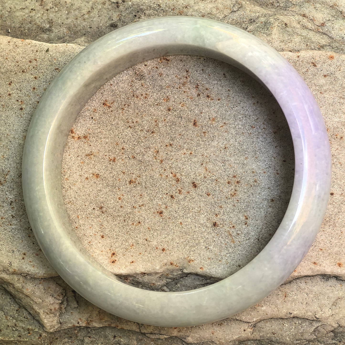 Natural Grade-A Bean Glutinous Light Green Lavender D-Shape Jadeite Bangle · Burmese Jade 58mm