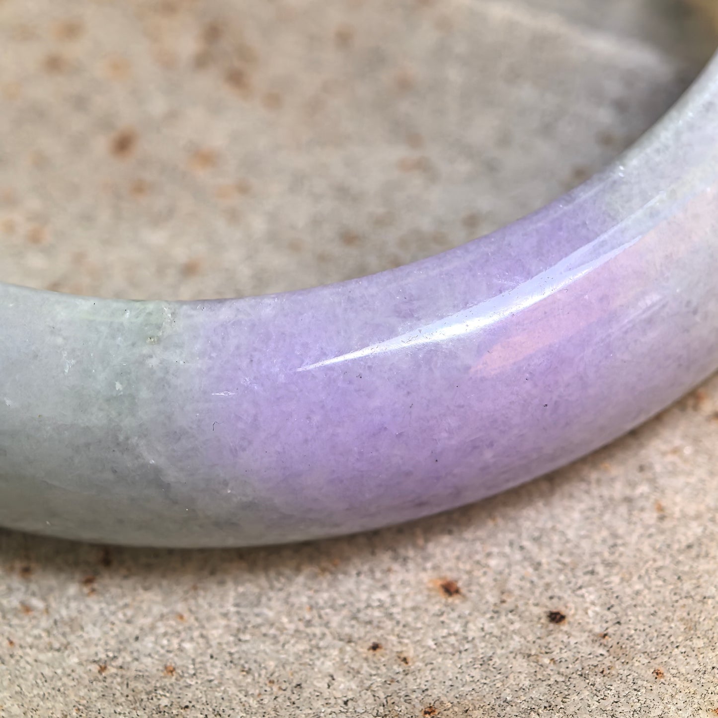 Natural Grade-A Bean Glutinous Light Green Lavender D-Shape Jadeite Bangle · Burmese Jade 53mm