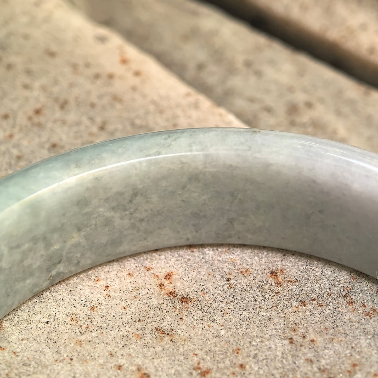 Natural Grade-A Bean Glutinous Light Green Lavender D-Shape Jadeite Bangle · Burmese Jade 53mm
