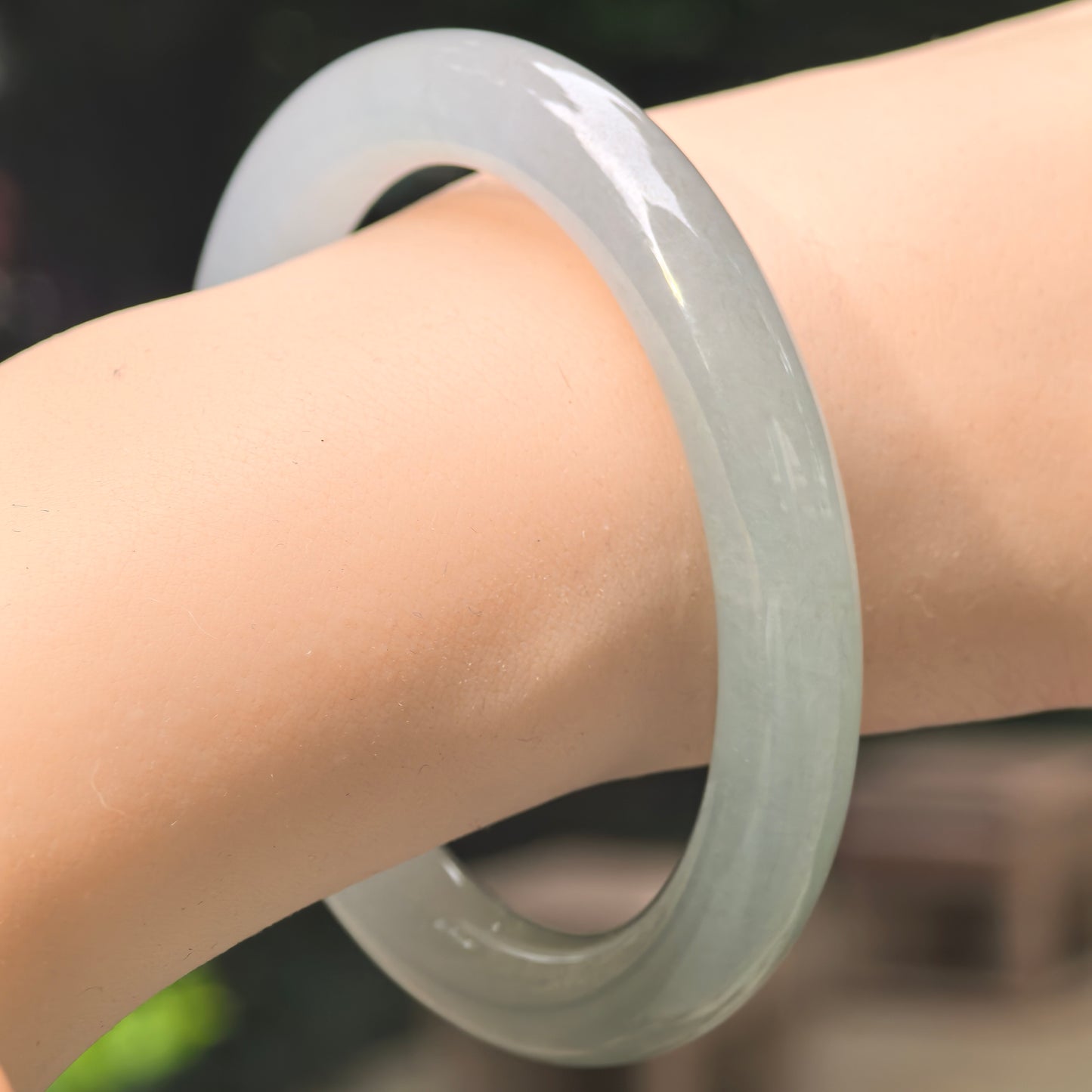 Natural Grade-A Icy Glutinous Pale Green Round Jadeite Bangle · Burmese Jade 56mm