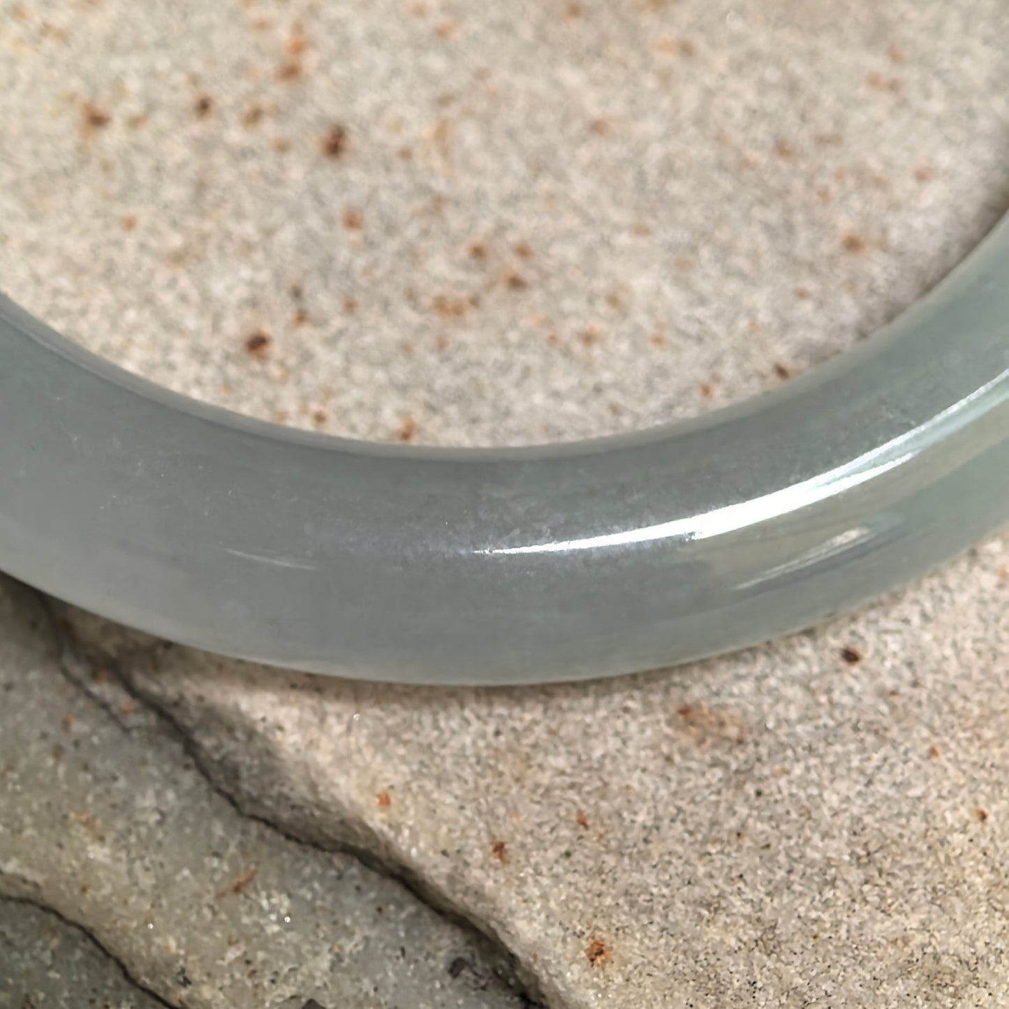 Natural Grade-A Icy Glutinous Pale Green Round Jadeite Bangle · Burmese Jade 56mm