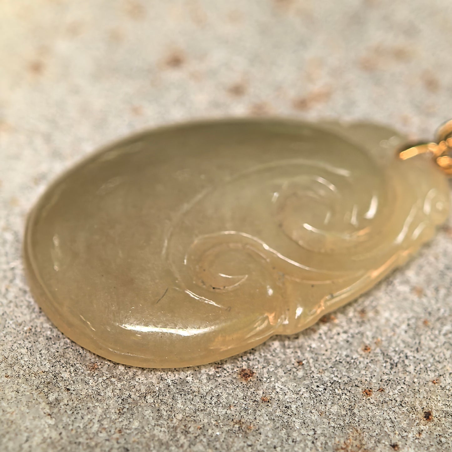 Natural Grade-A Glutinous Yellow Ruyi Jadeite Pendant · Burmese Jade
