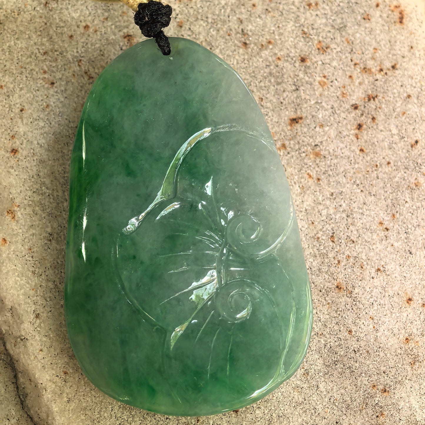 Natural Grade-A Glutinous Green Dragon Plaque Jadeite Pendant · Burmese Jade