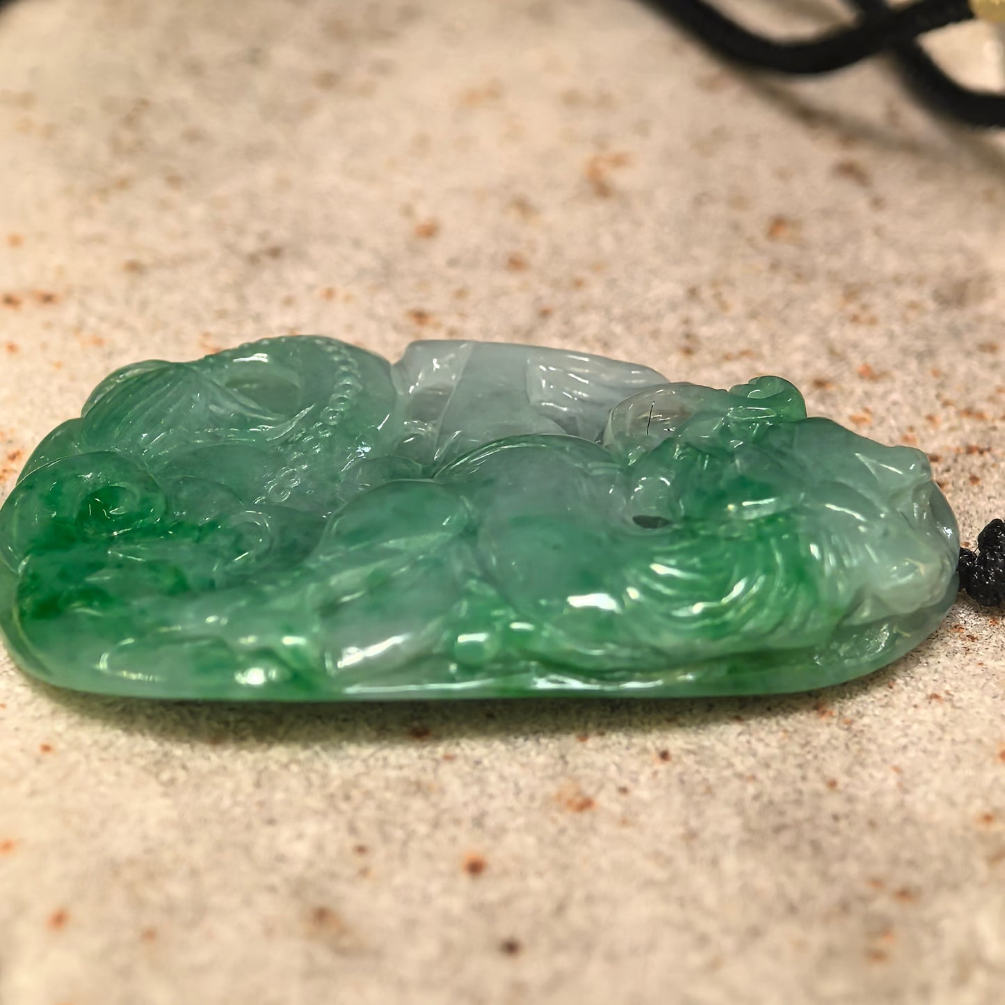 Natural Grade-A Glutinous Green Dragon Plaque Jadeite Pendant · Burmese Jade