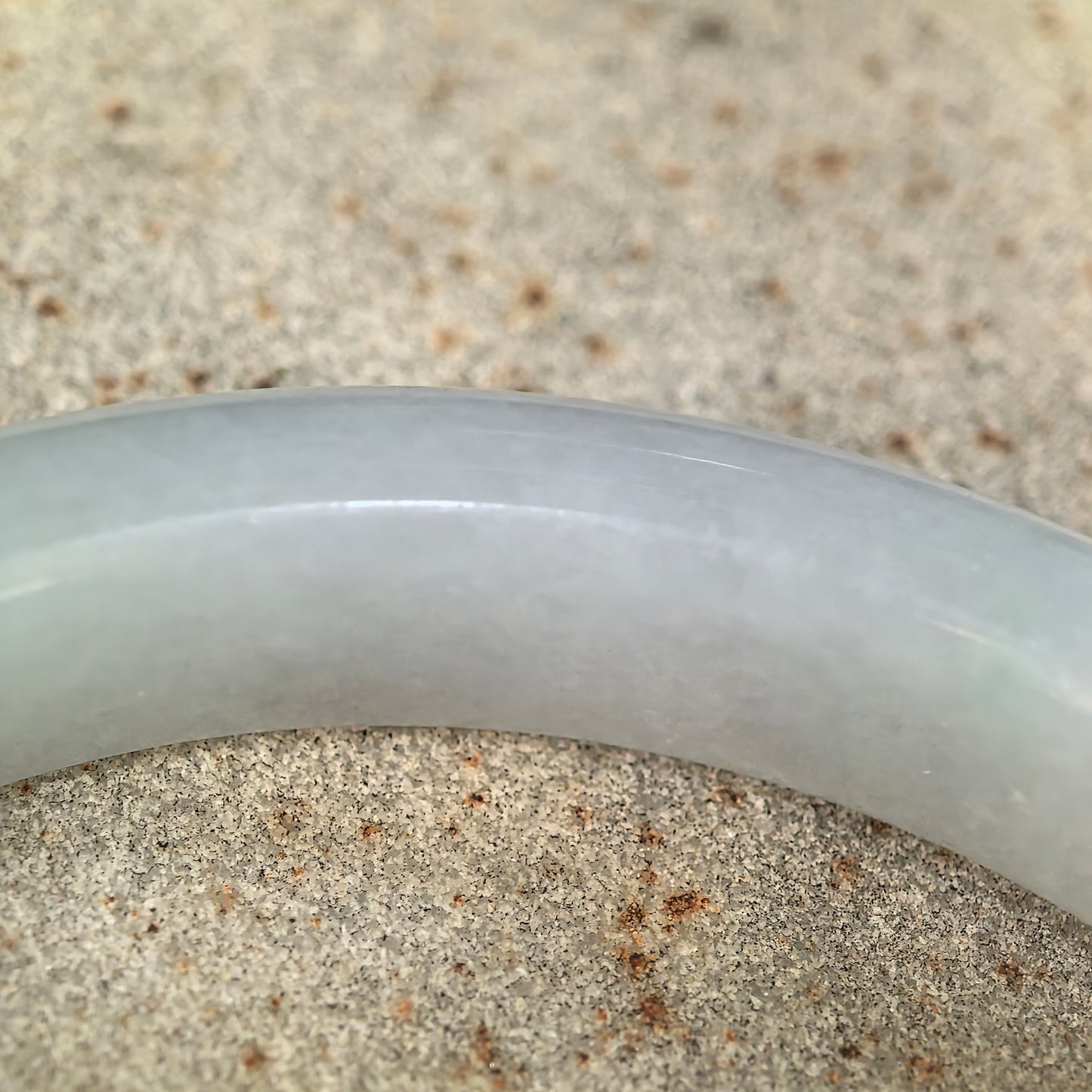 Natural Grade-A Glutinous Light Green D-Shape Jadeite Bangle · Burmese Jade 51mm