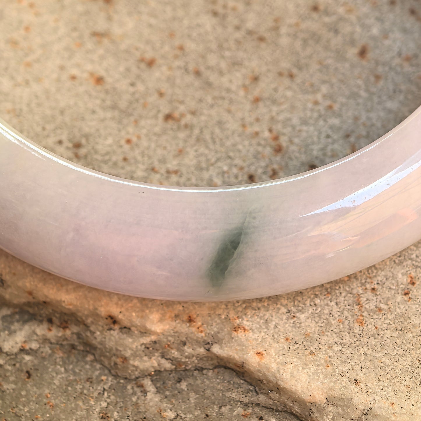 Natural Grade-A Glutinous Pale Lavender D-Shape Jadeite Bangle · Burmese Jade 54mm