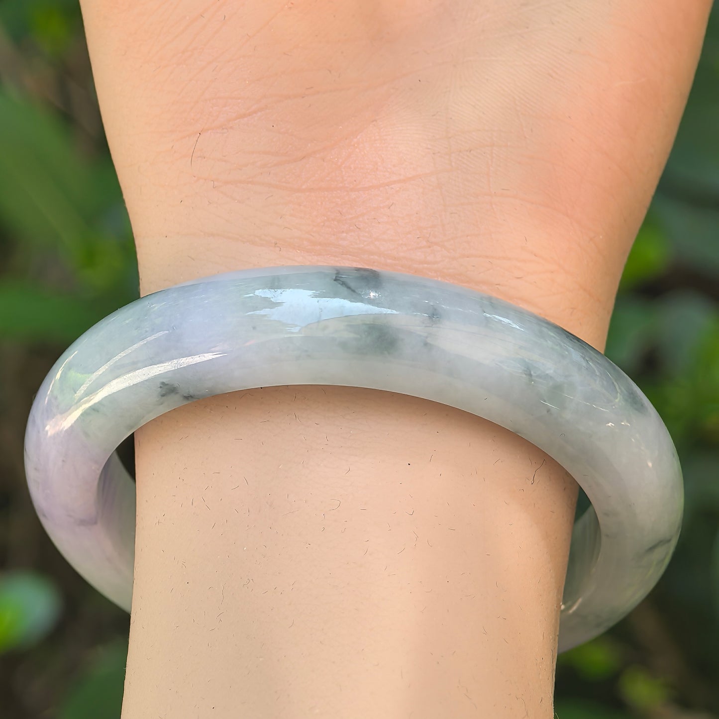 Natural Grade-A Glutinous Lavender & Green Floating Flower Jadeite D-Shape Bangle · Burmese Jade 55mm