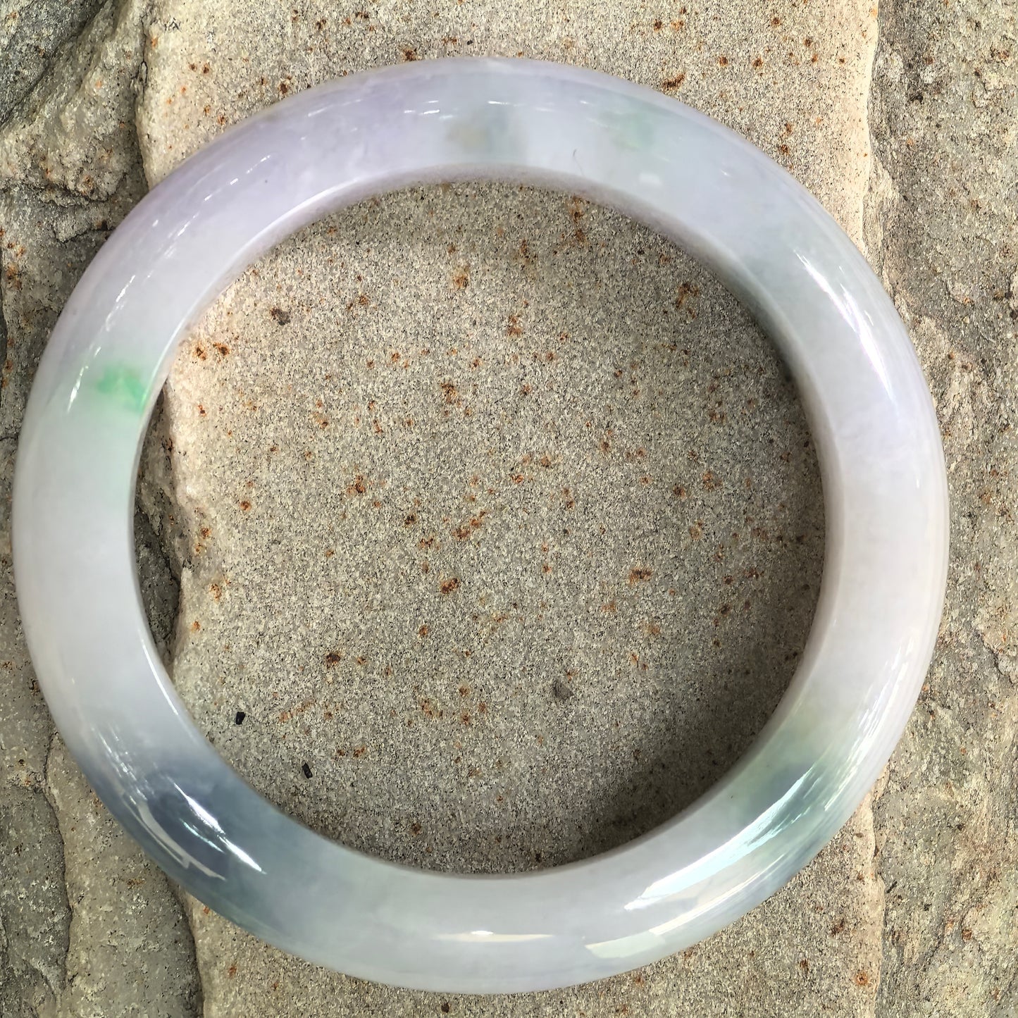 Natural Grade-A Glutinous Lavender Denim Blue D-Shape Jadeite Bangle · Burmese Jade 54mm