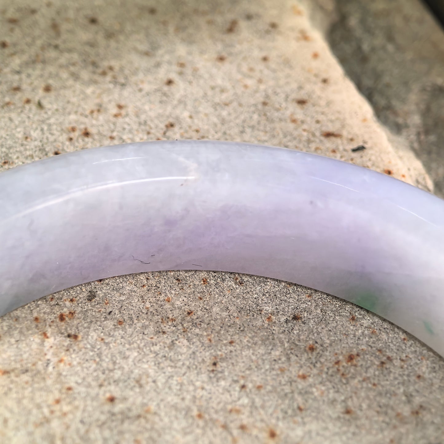 Natural Grade-A Glutinous Lavender Denim Blue D-Shape Jadeite Bangle · Burmese Jade 54mm