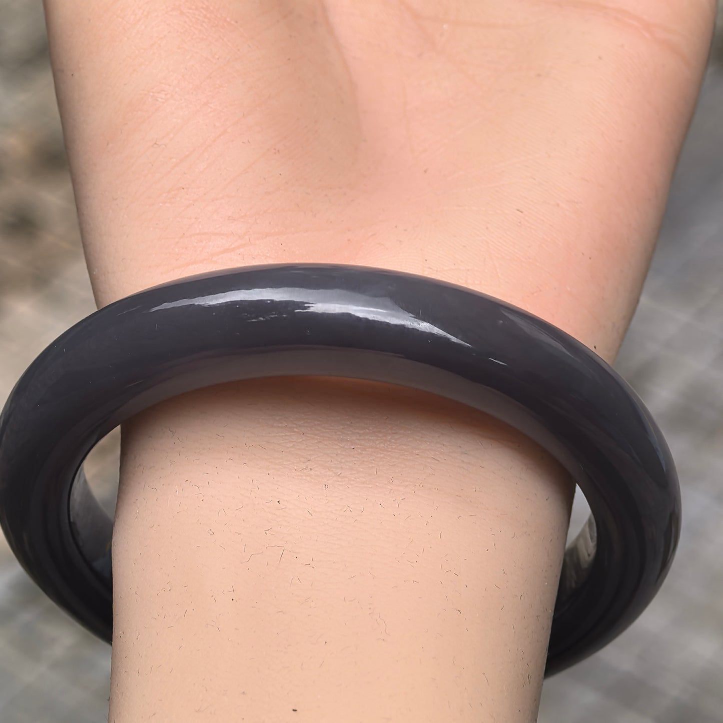 Natural Nephrite Deep Smoky Purple D-Shape Bangle · Hetian Jade 58mm