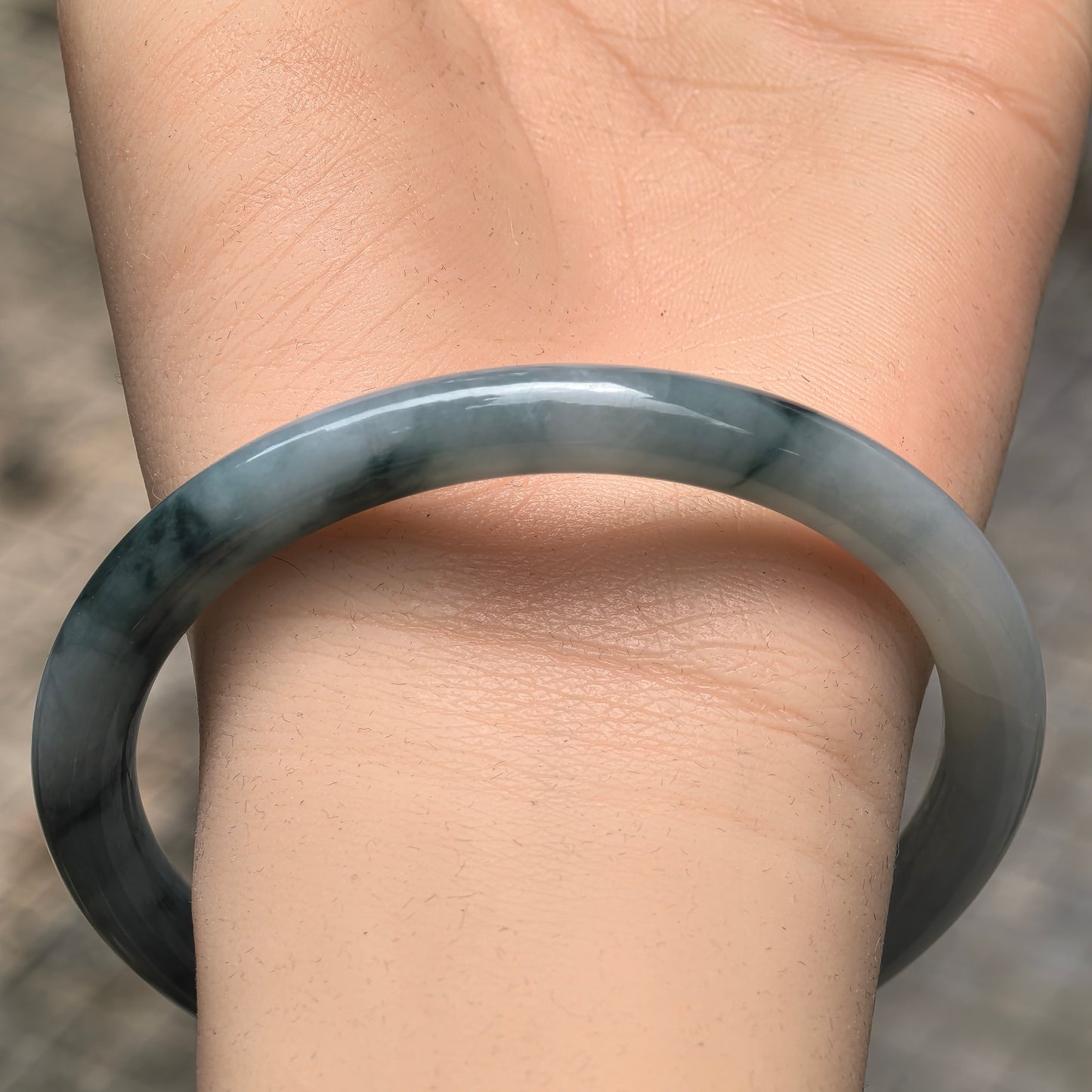 Natural Grade-A Jadeite Glutinous Deep Green Floating Color Round Bangle · Burmese Jade 59mm