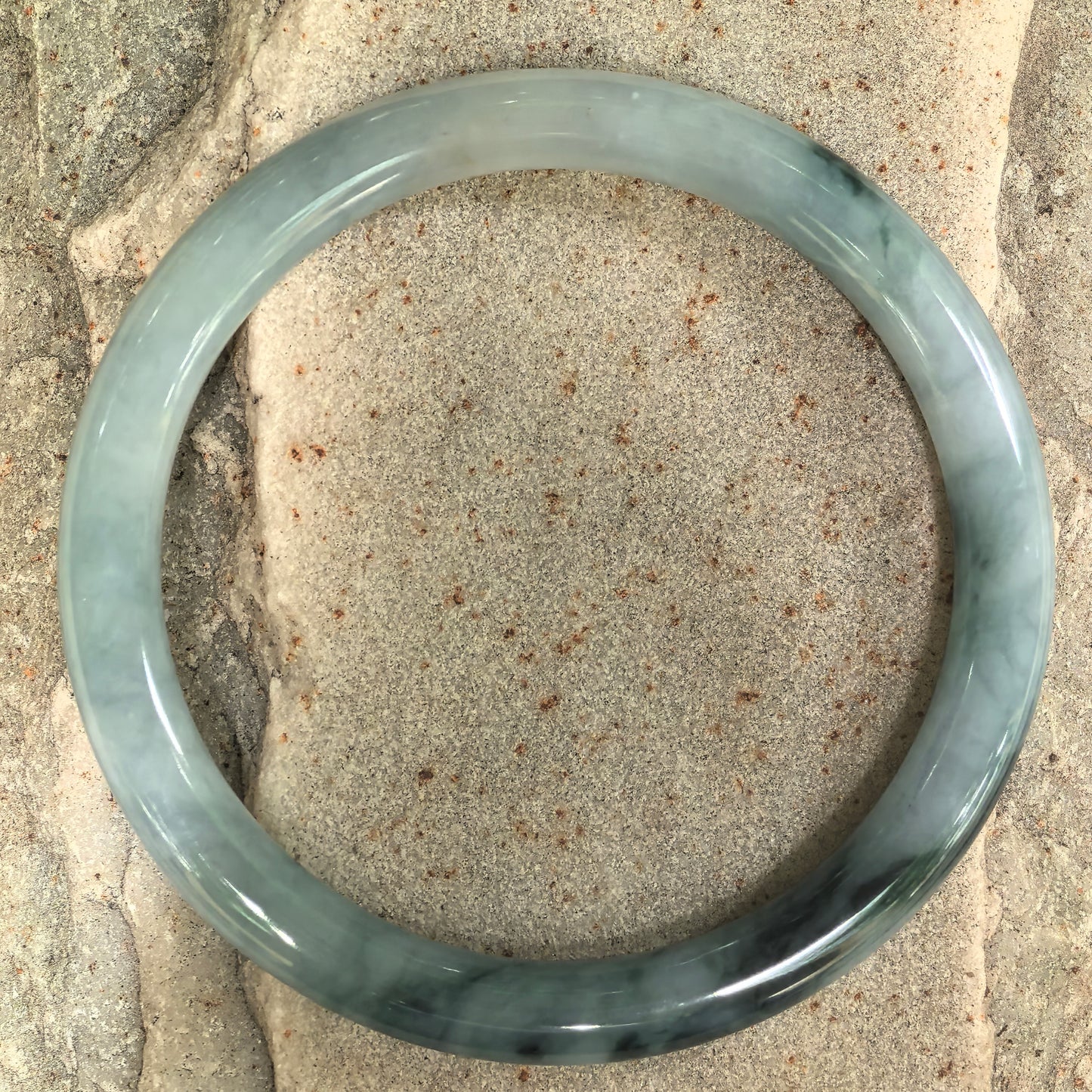 Natural Grade-A Jadeite Glutinous Deep Green Floating Color Round Bangle · Burmese Jade 59mm