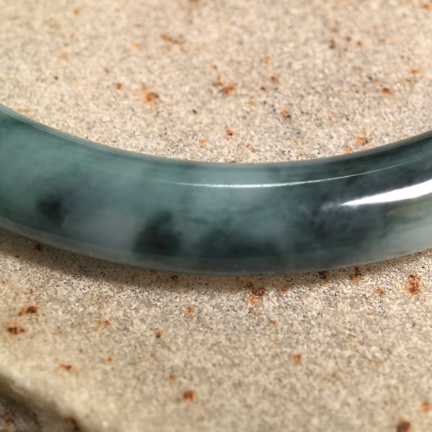 Natural Grade-A Jadeite Glutinous Deep Green Floating Color Round Bangle · Burmese Jade 59mm