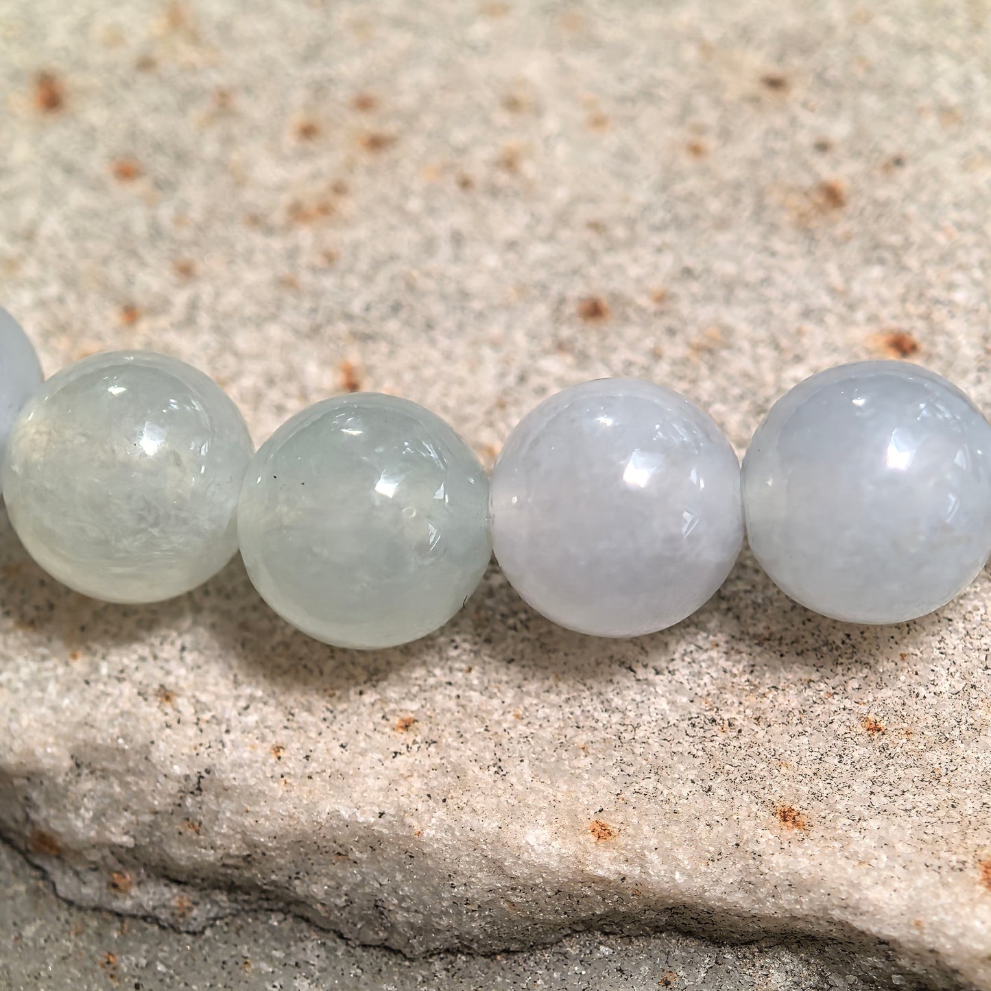Natural Grade-A Glutinous-Icy White Jadeite Bead Bracelet · Burmese Jade 7mm