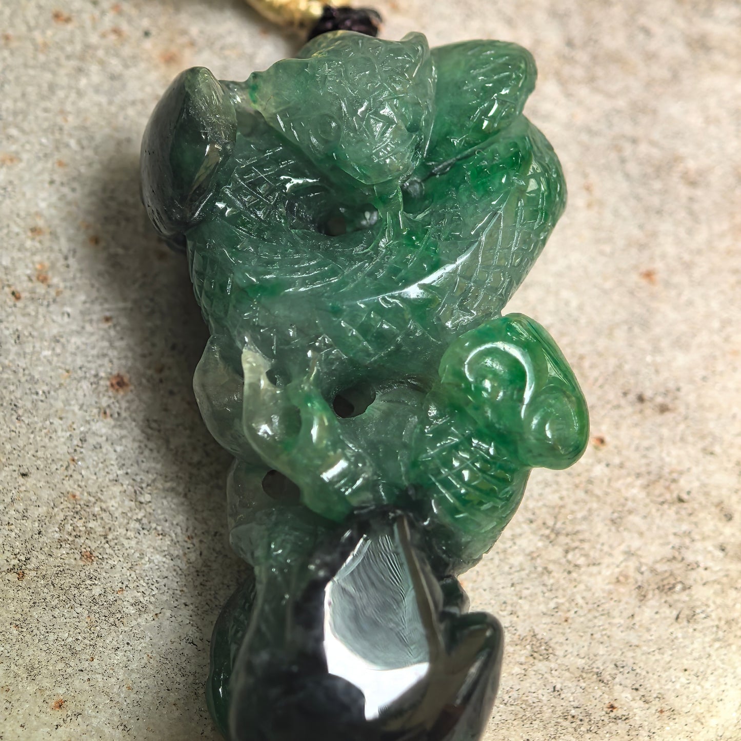 Natural Grade-A Glutinous Green Black Snake Jadeite Pendant · Burmese Jade