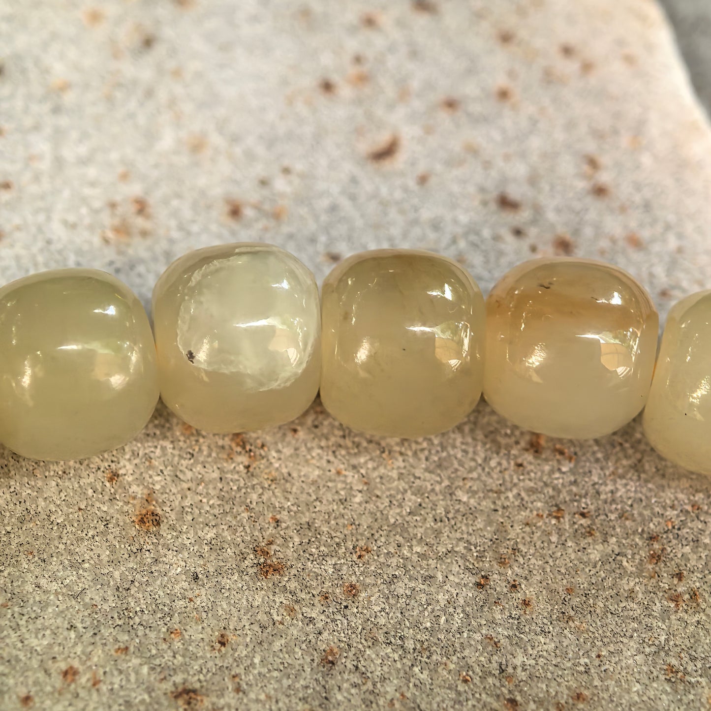 Natural Nephrite Sugar Yellow Abacus Bead Bracelet · Hetian Jade 8mm