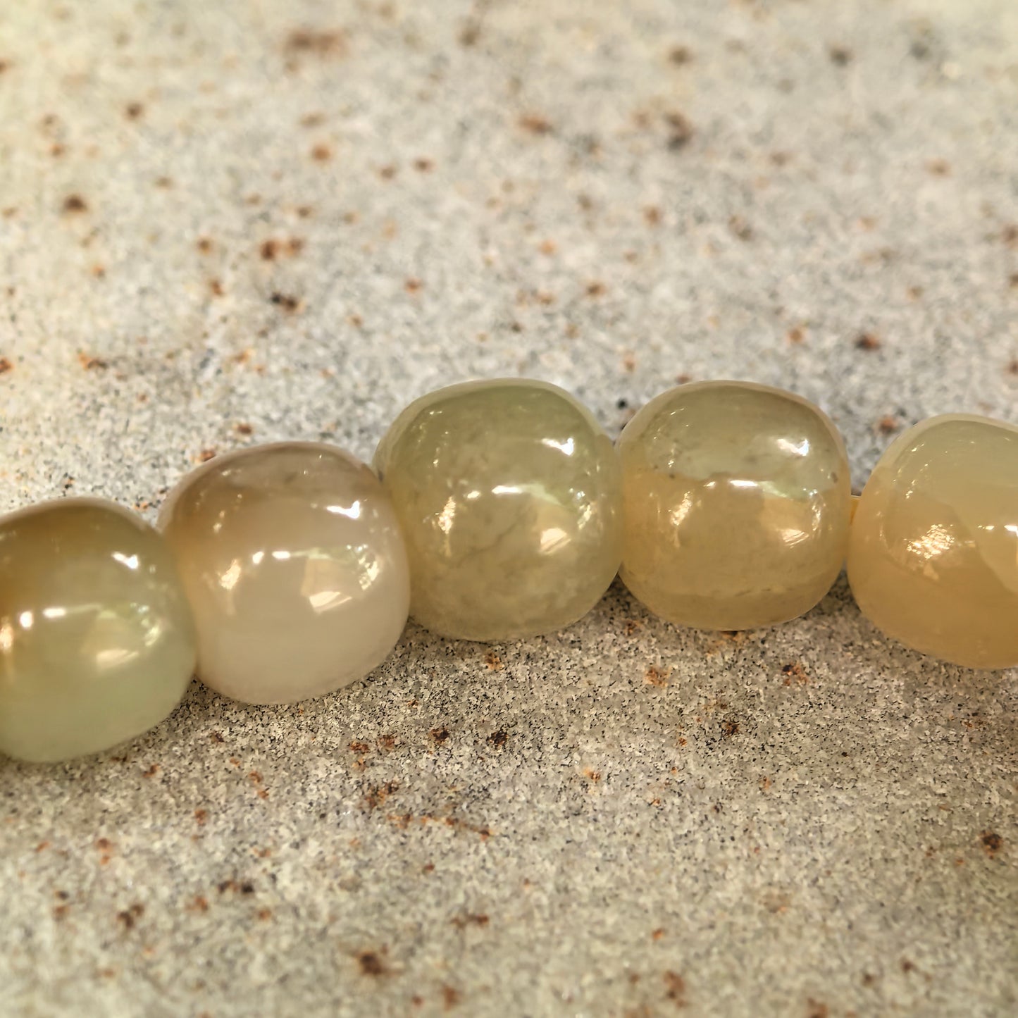 Natural Nephrite Sugar Yellow Abacus Bead Bracelet · Hetian Jade 8mm