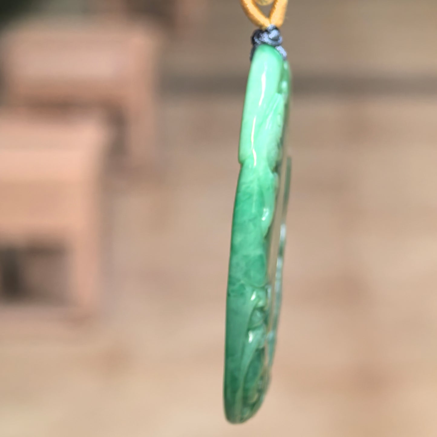 Natural Grade-A Glutinous Green Fish Plaque Jadeite Pendant · Burmese Jade