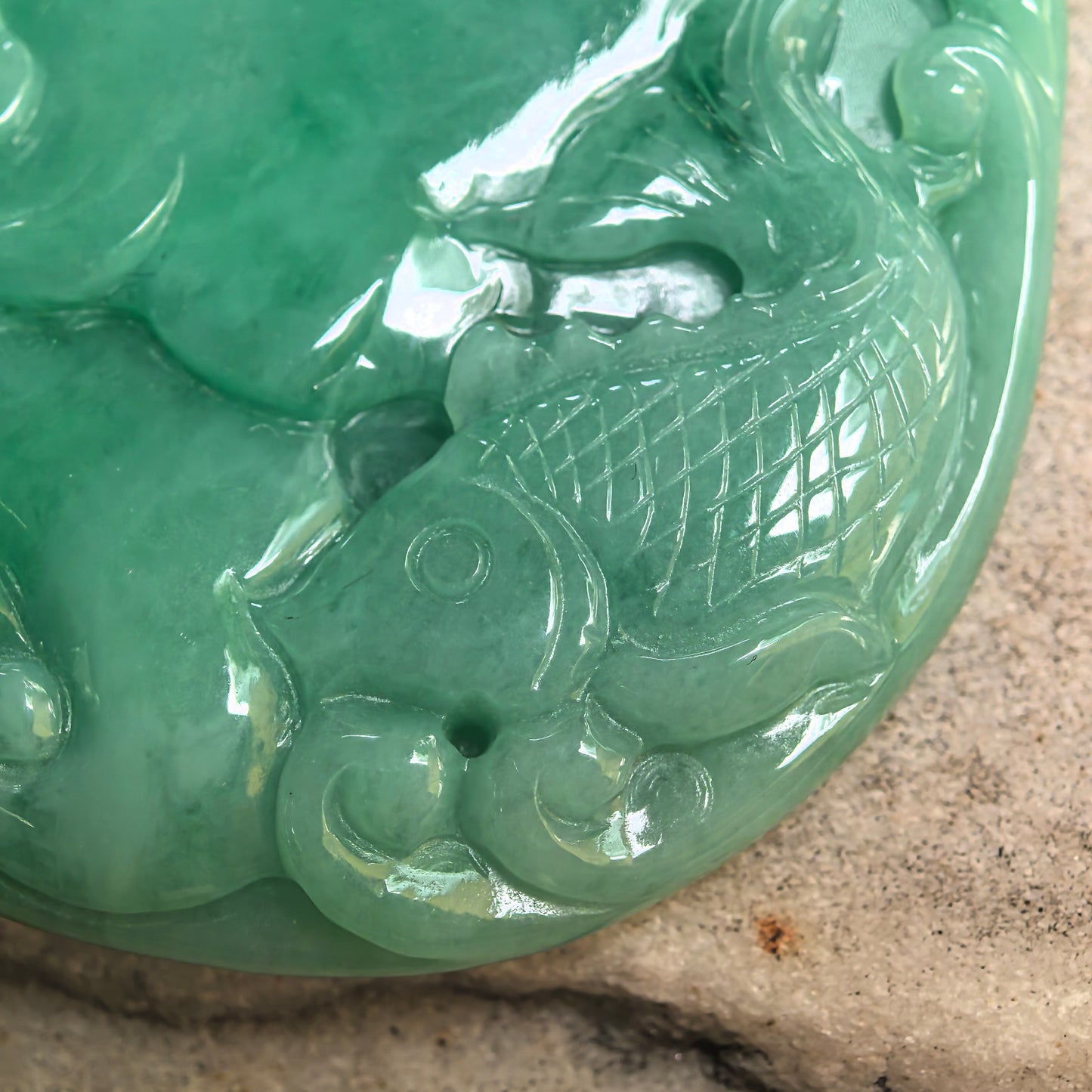 Natural Grade-A Glutinous Green Fish Plaque Jadeite Pendant · Burmese Jade