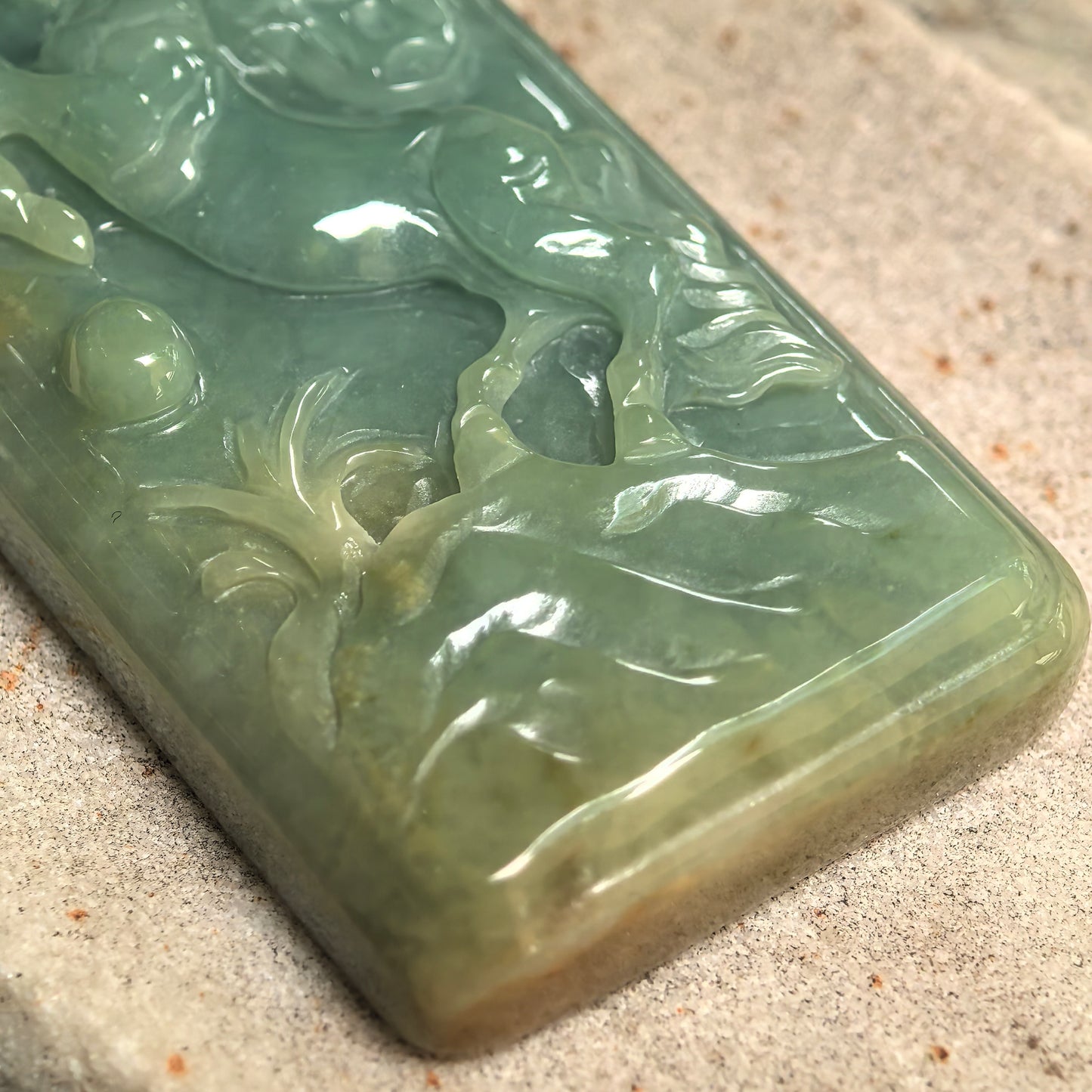 Natural Grade-A Glutinous Deep Green Horse Jadeite Pendant · Burmese Jade